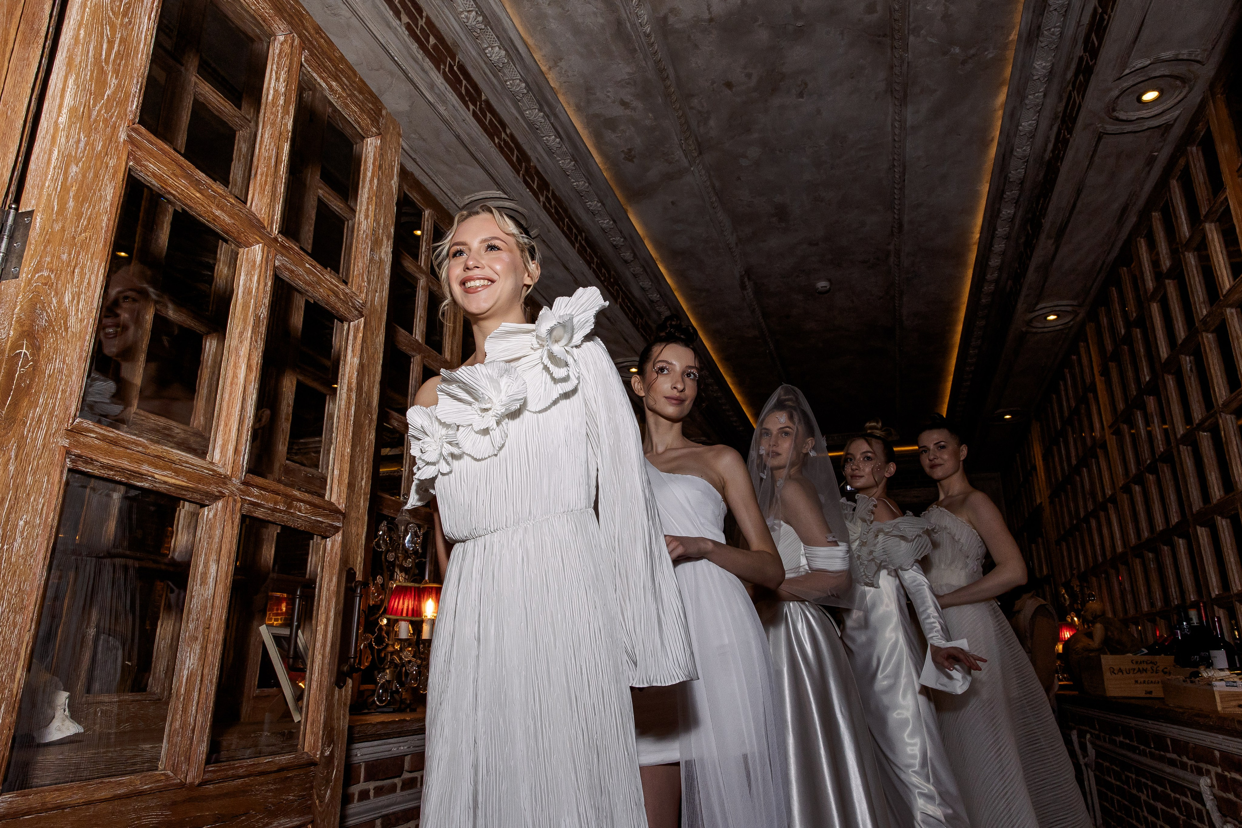 Свадебная выставка. Свадебный и семейный фотограф в Челябинске Юлия Ишимова