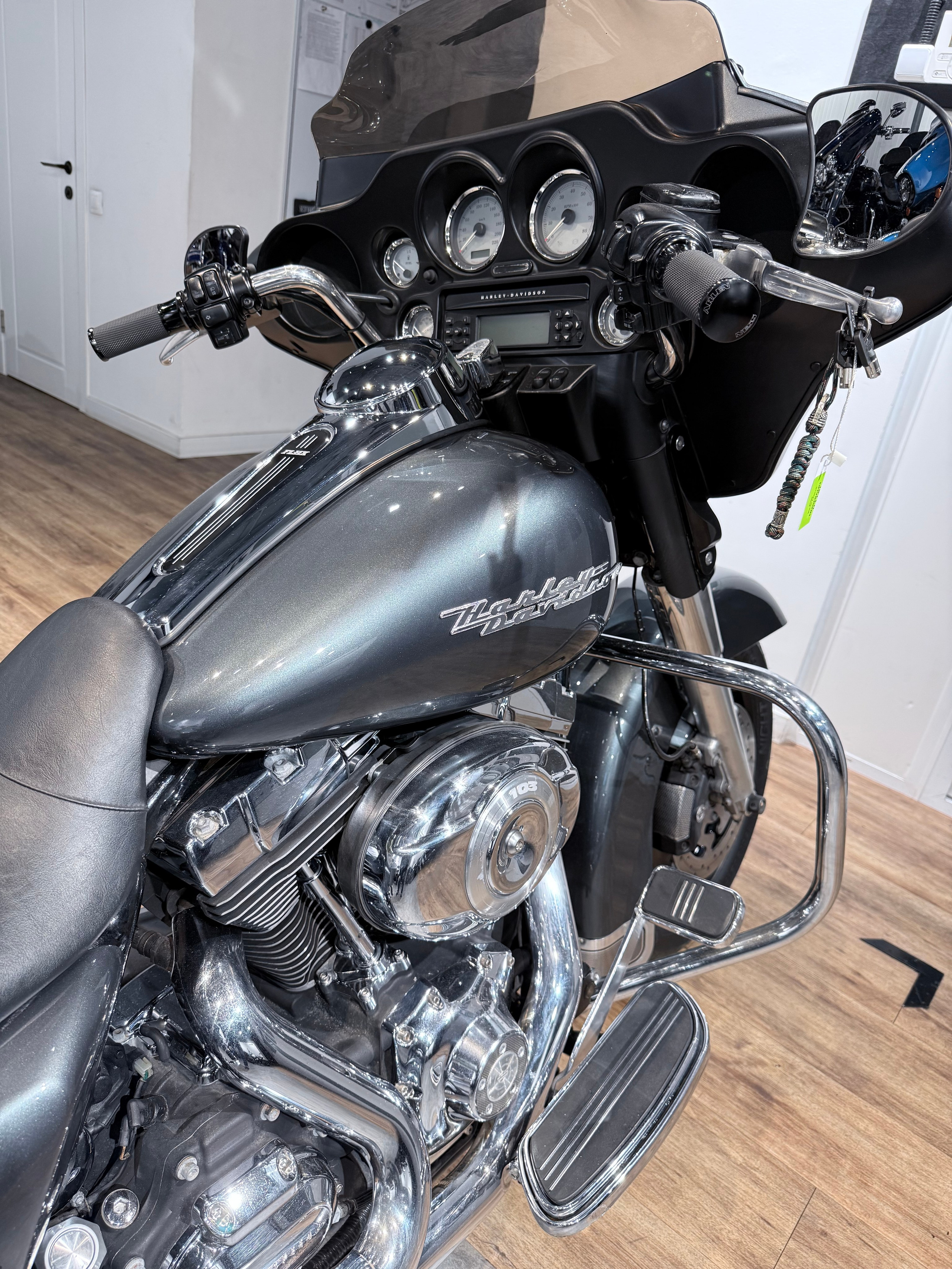 2009 Street Glide (Nardo Dark Gray). Hello Davidson, Москва. Только хорошие мотоциклы…
