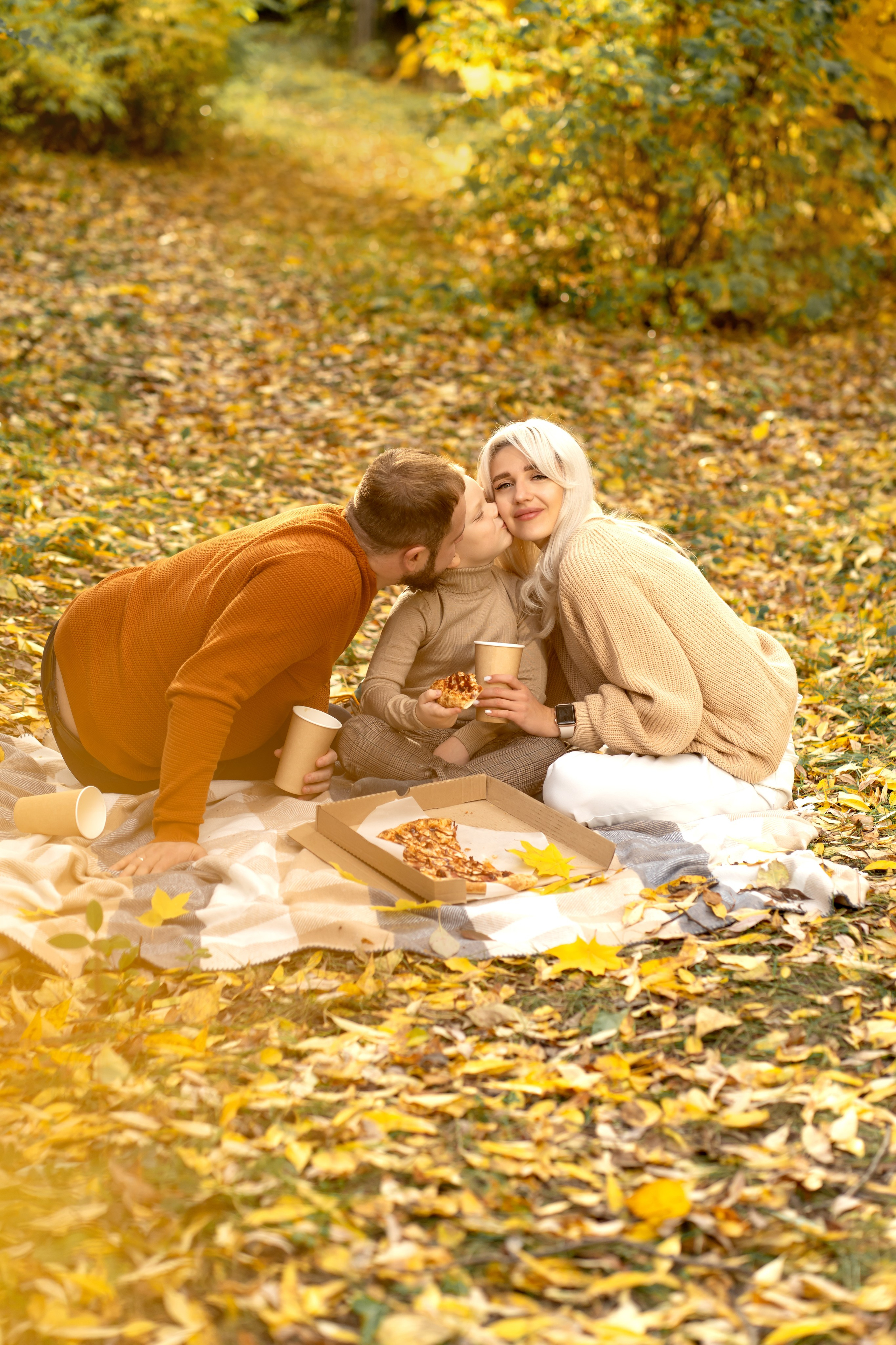 Теплый осенний день. Фотограф в Красноярске. Юлия Чаушанская
