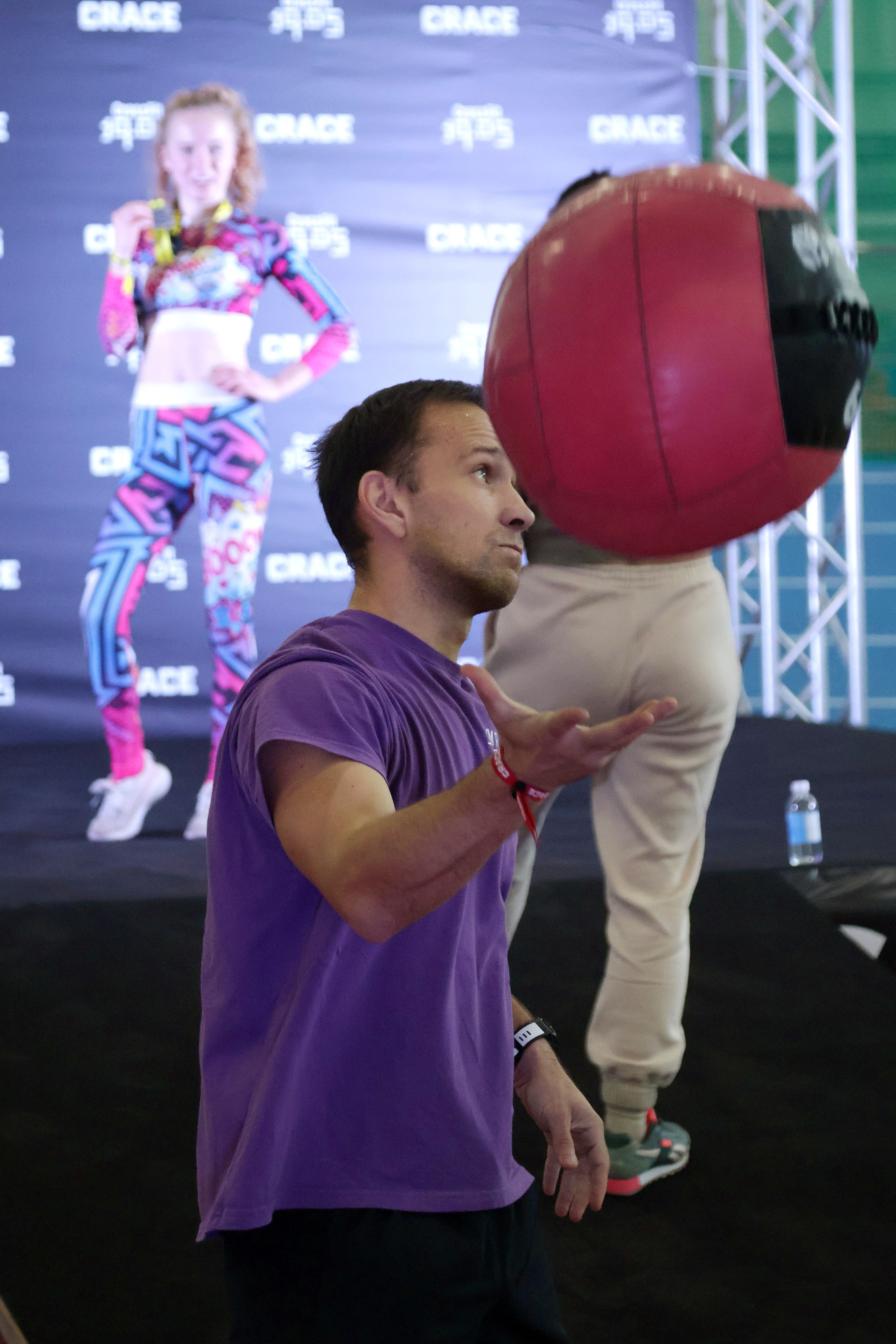 Броски мяча