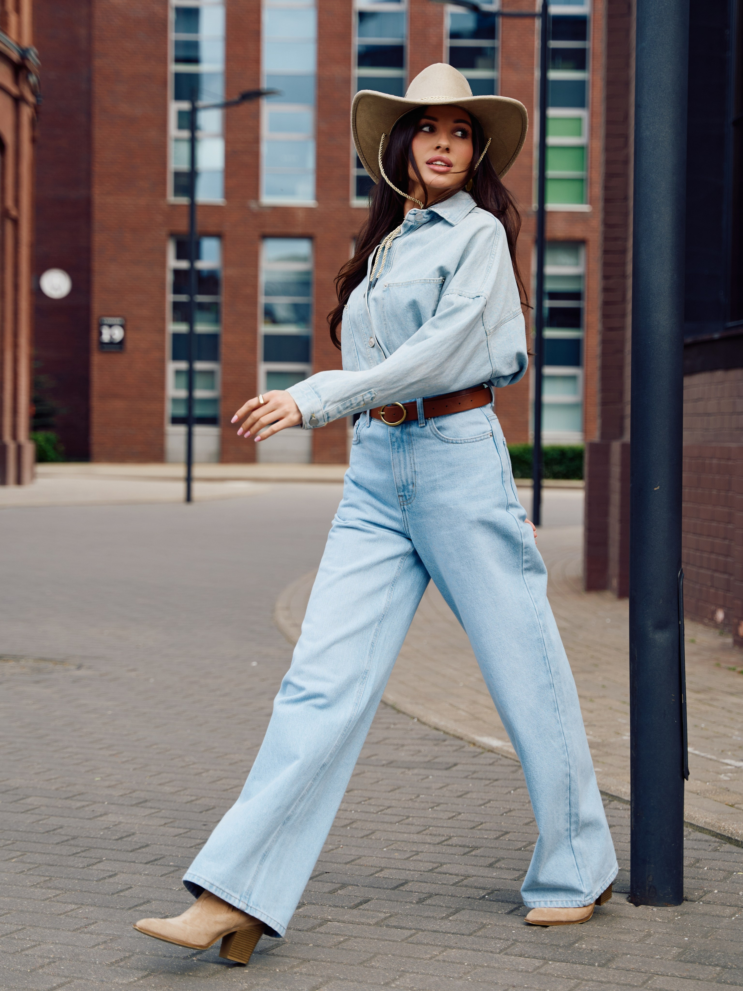 Шляпа. Фотограф для маркетплейсов в Москве