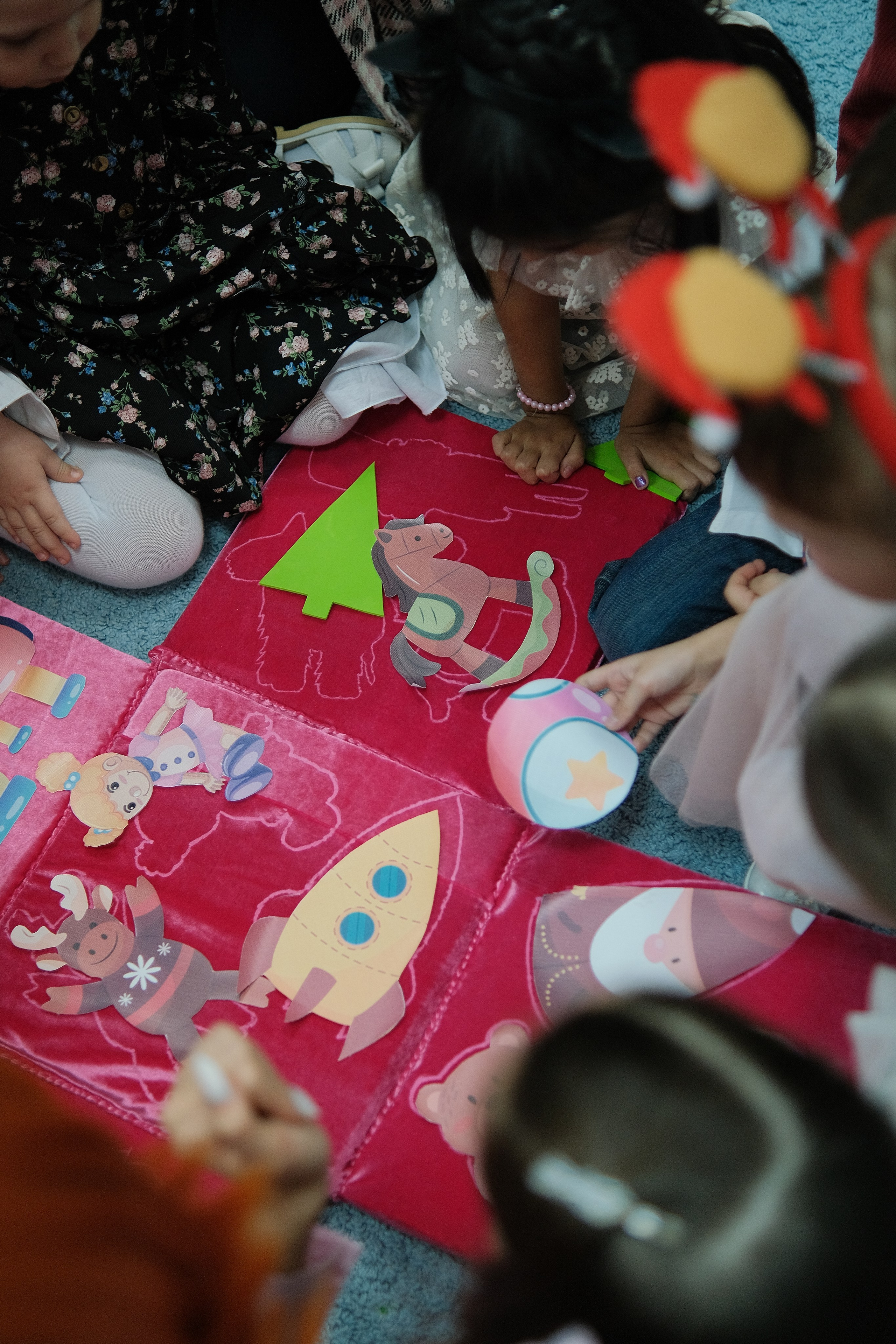 Мир знаний (Новогодний утренник). Serg_film