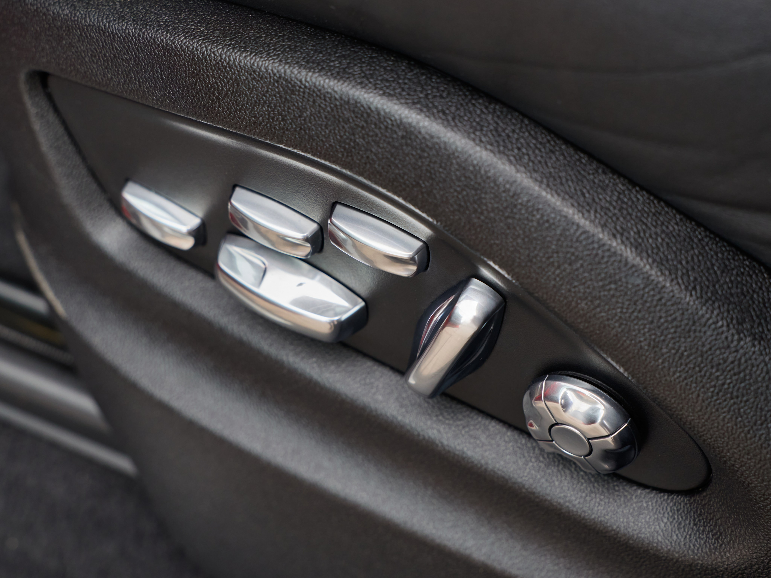 Porsche Cayenne. IDeAI studio