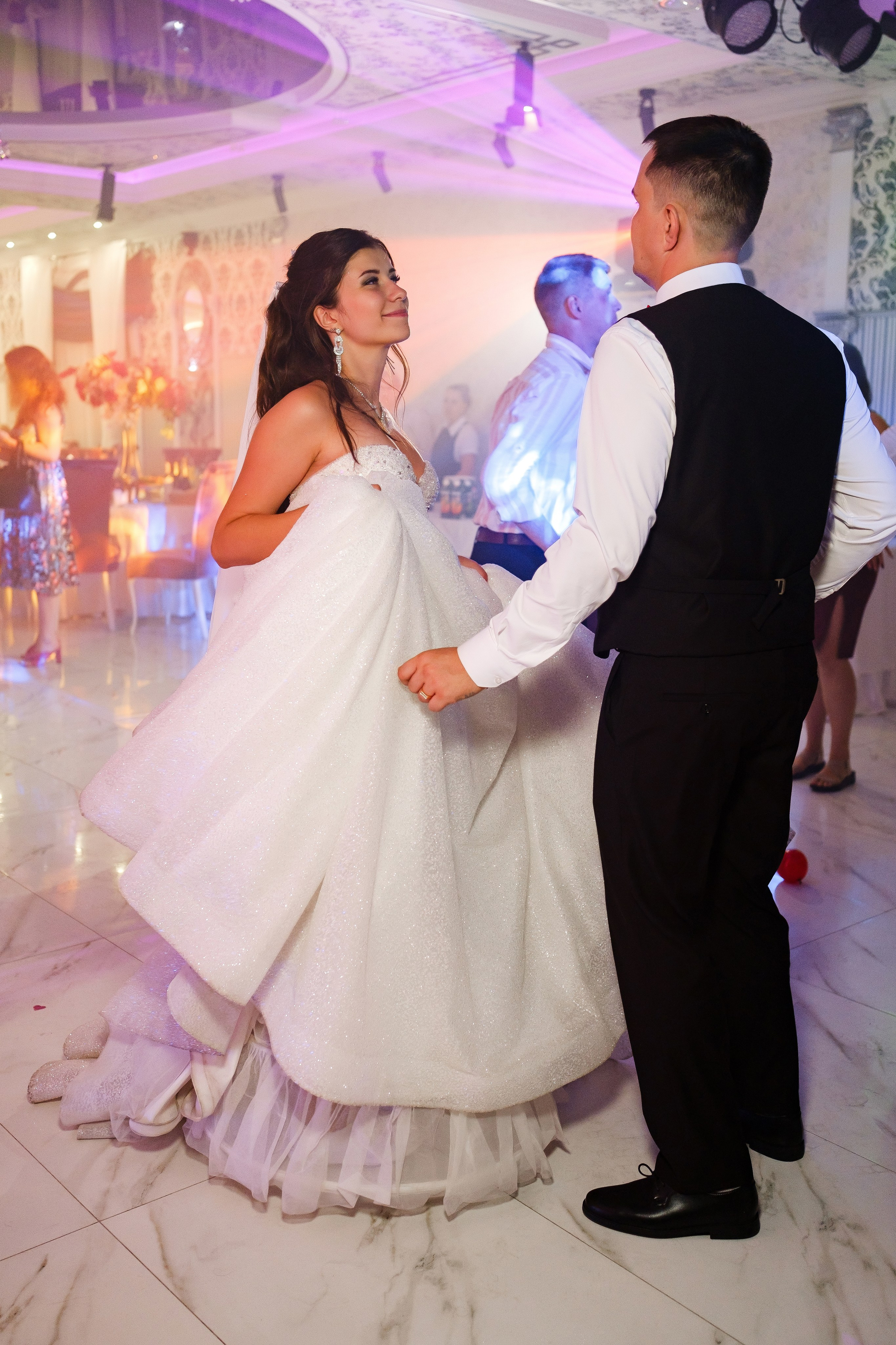 Михаил и Юлия. Свадебный фотограф | репортаж | праздники | крещение