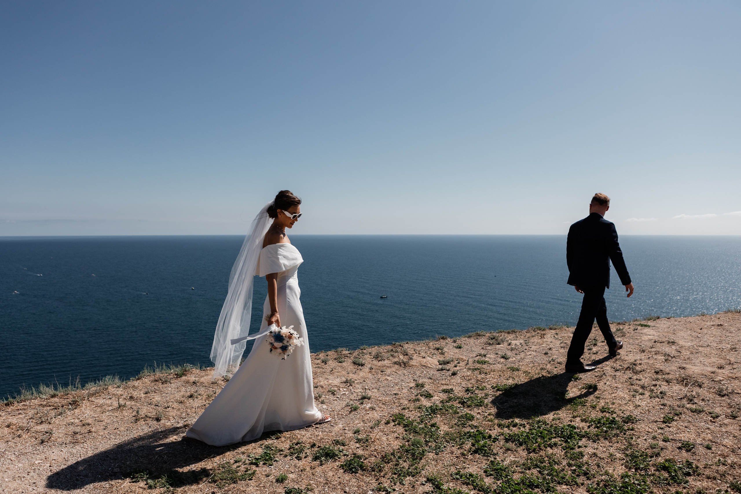 Свадебная съёмка в Балаклаве в крепости Чембало. Свадебный фотограф, фотосъемка в Крыму, Севастополе, Симферополе, Ялте