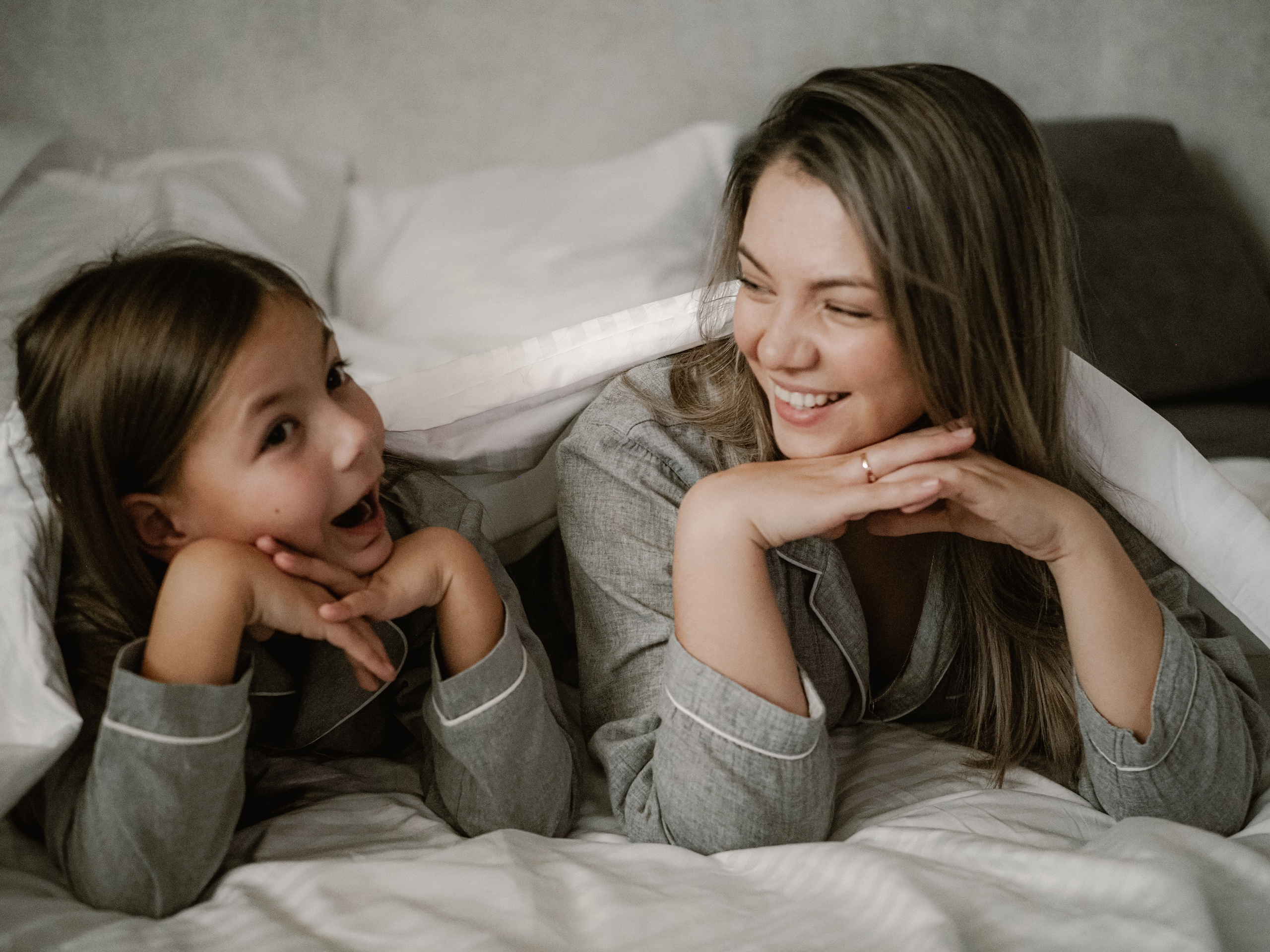 Уютно дома. Фотограф Рязань. Семейный Свадебный фотограф