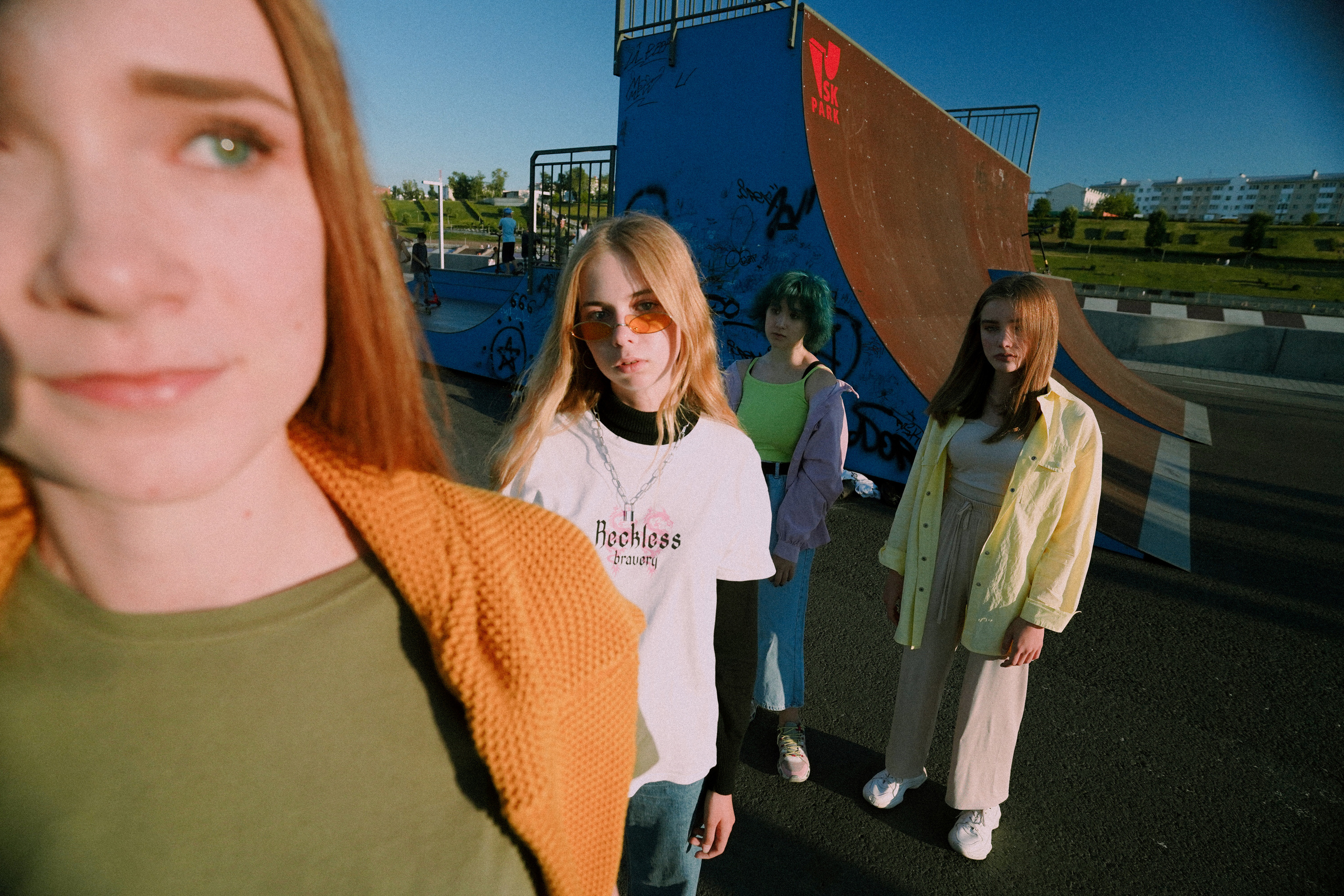 Друзья. Фотограф — подружка!