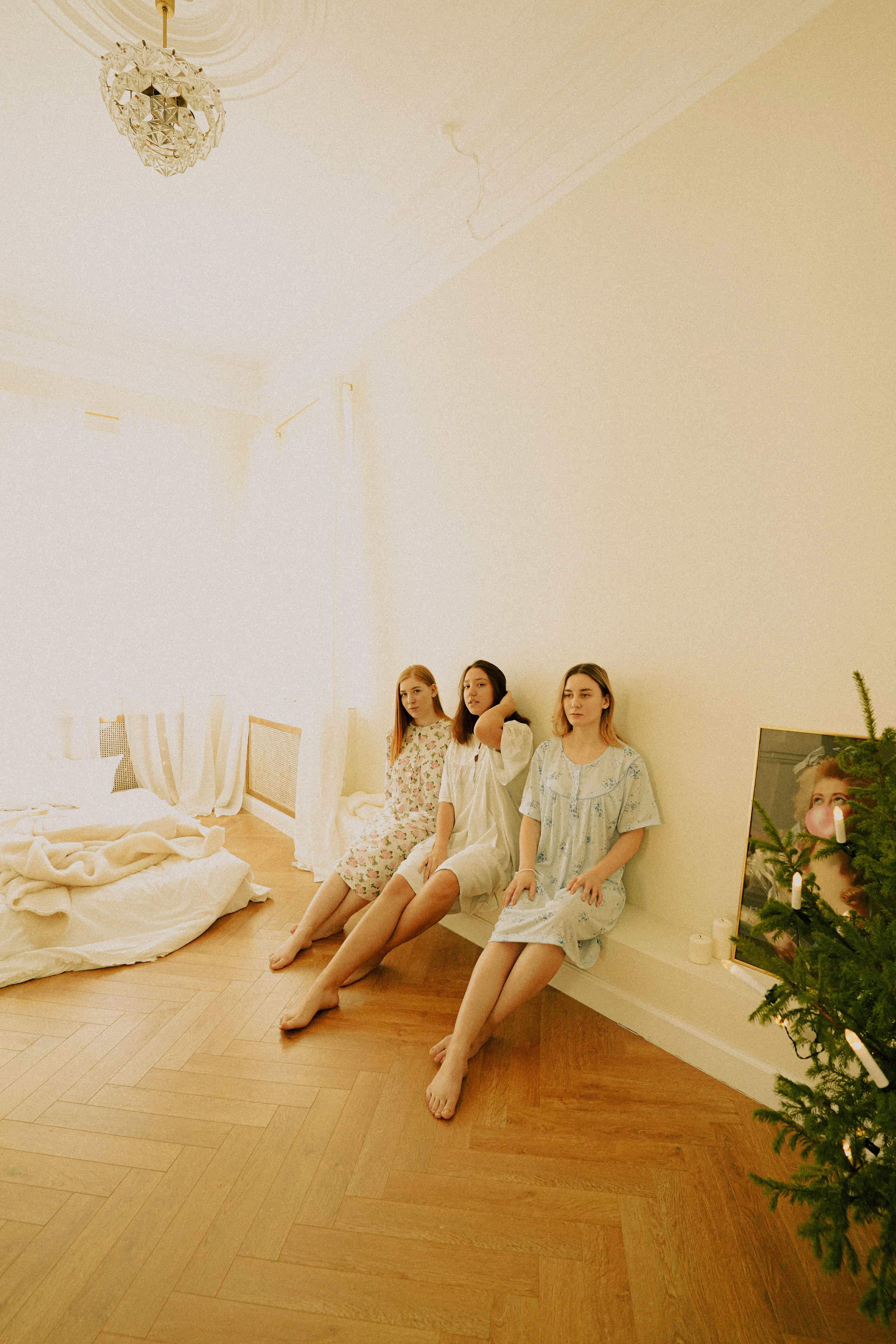 В ночнушках — Рождество. Фотограф — подружка!