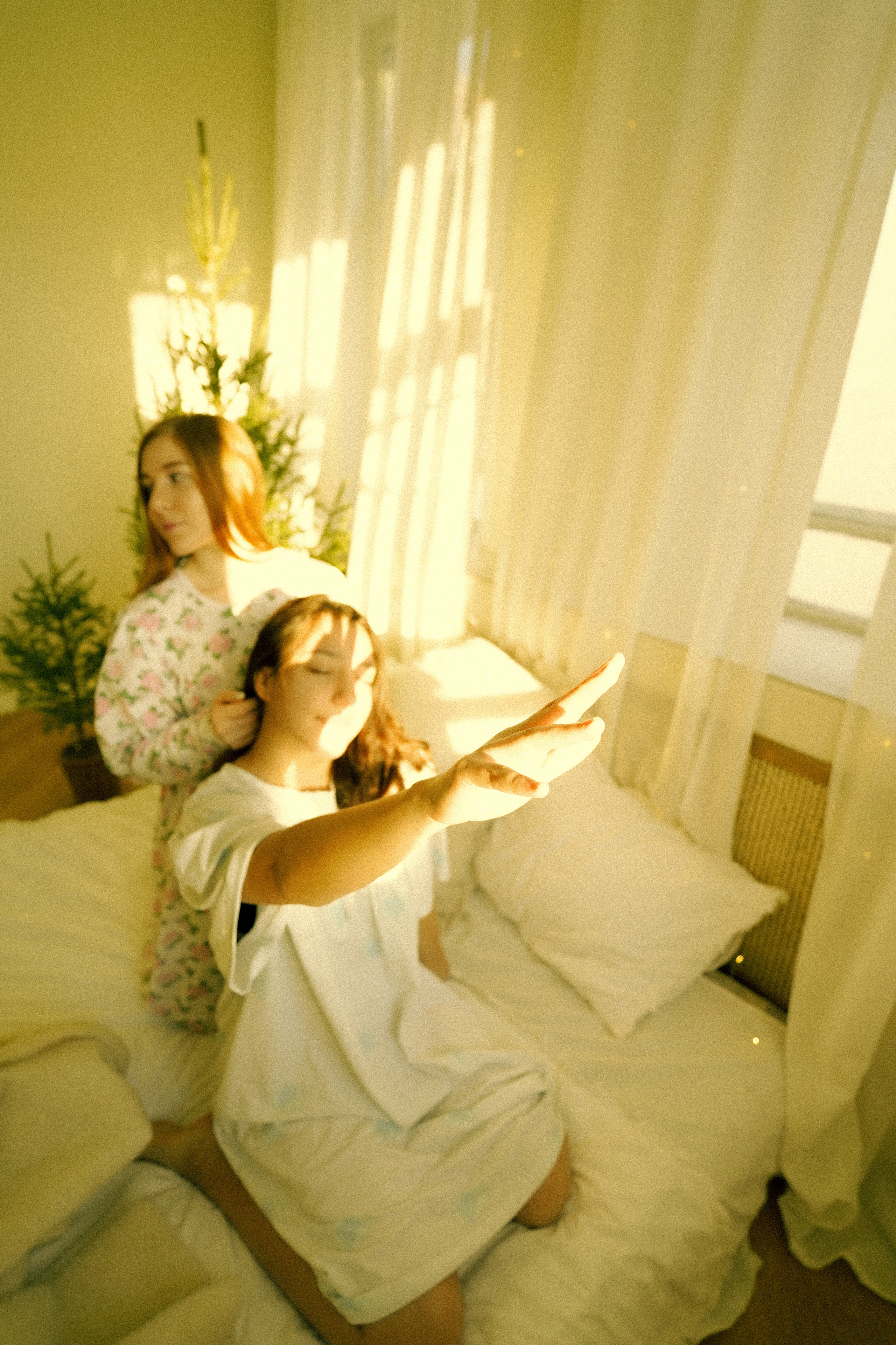 В ночнушках — Рождество. Фотограф — подружка!