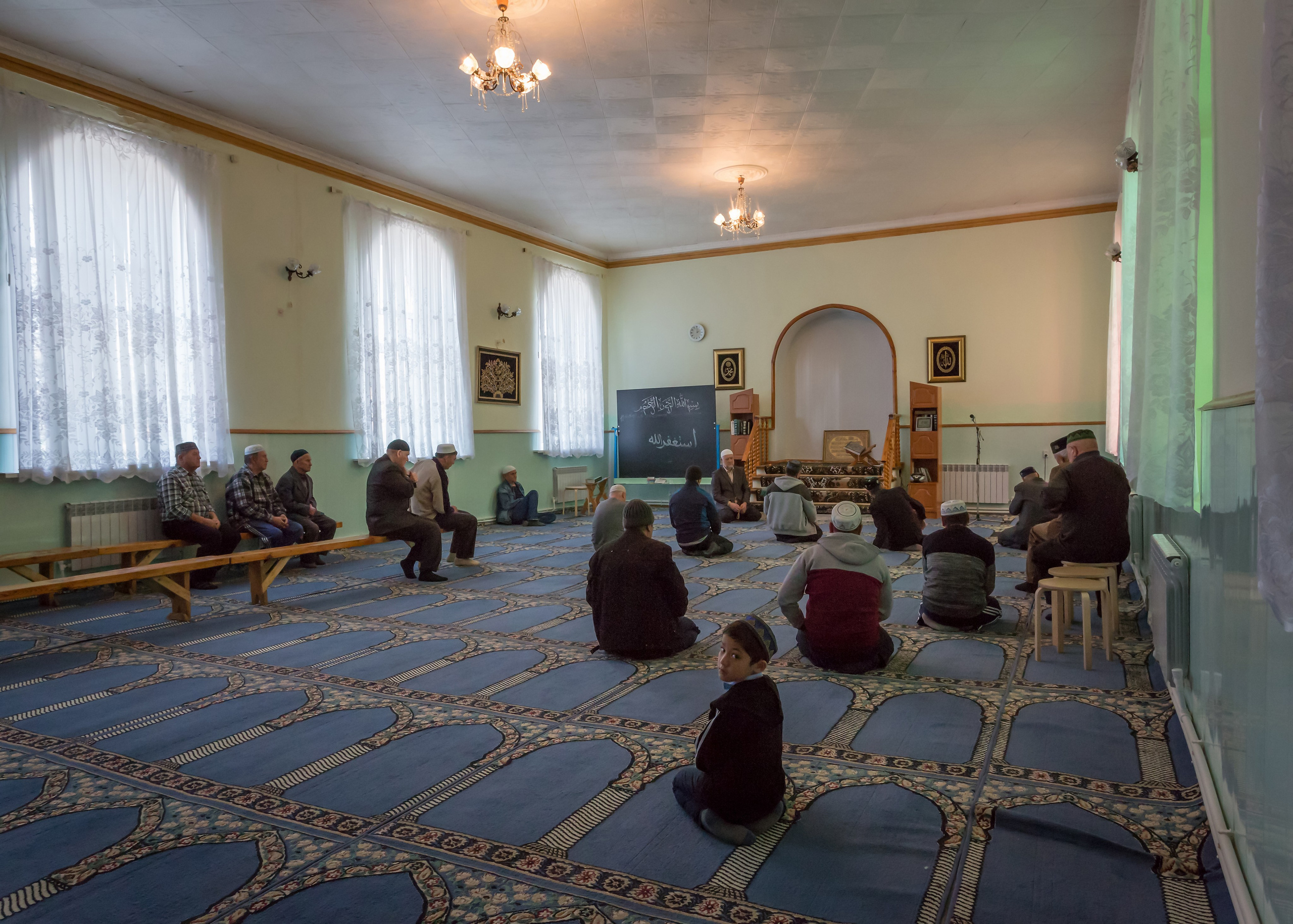 ХВАЛЫНСК: ГОРОД НА ДНЕ МОРЯ. Контакты