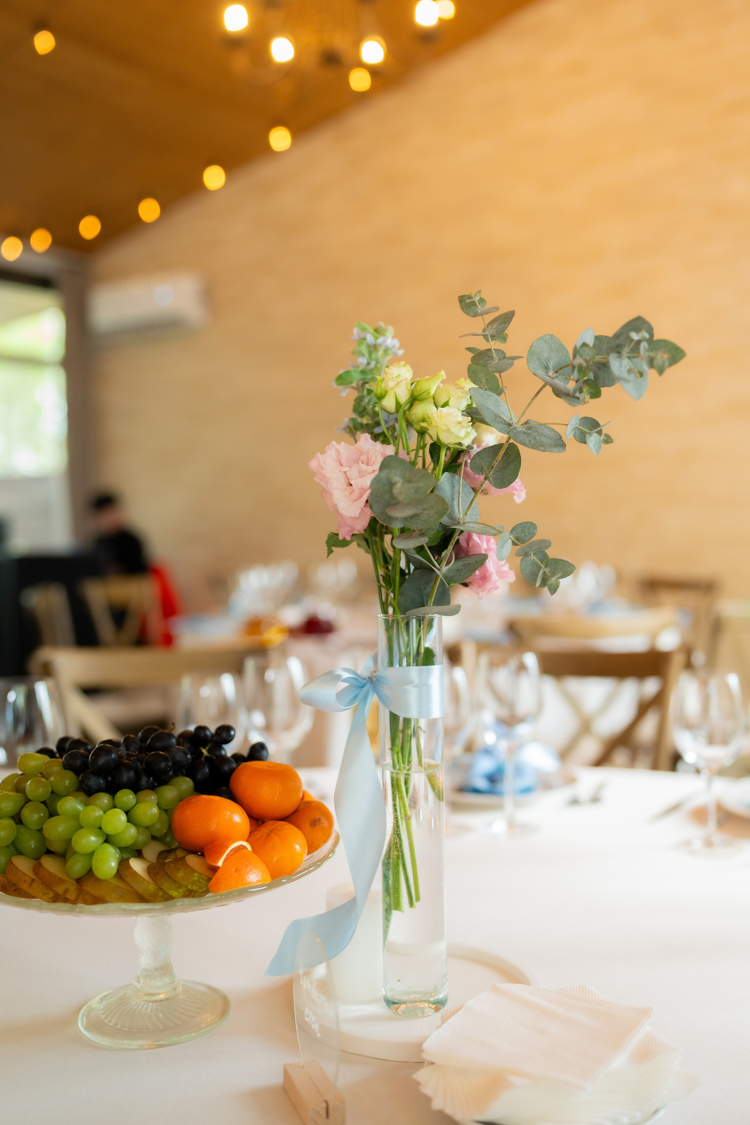 Алиса и Влад. Полный свадебный день (утро, усадьба, прогулка, выездная регистрация, банкет). Дата съемки 26.04.2025. Свадебный фотограф Москва