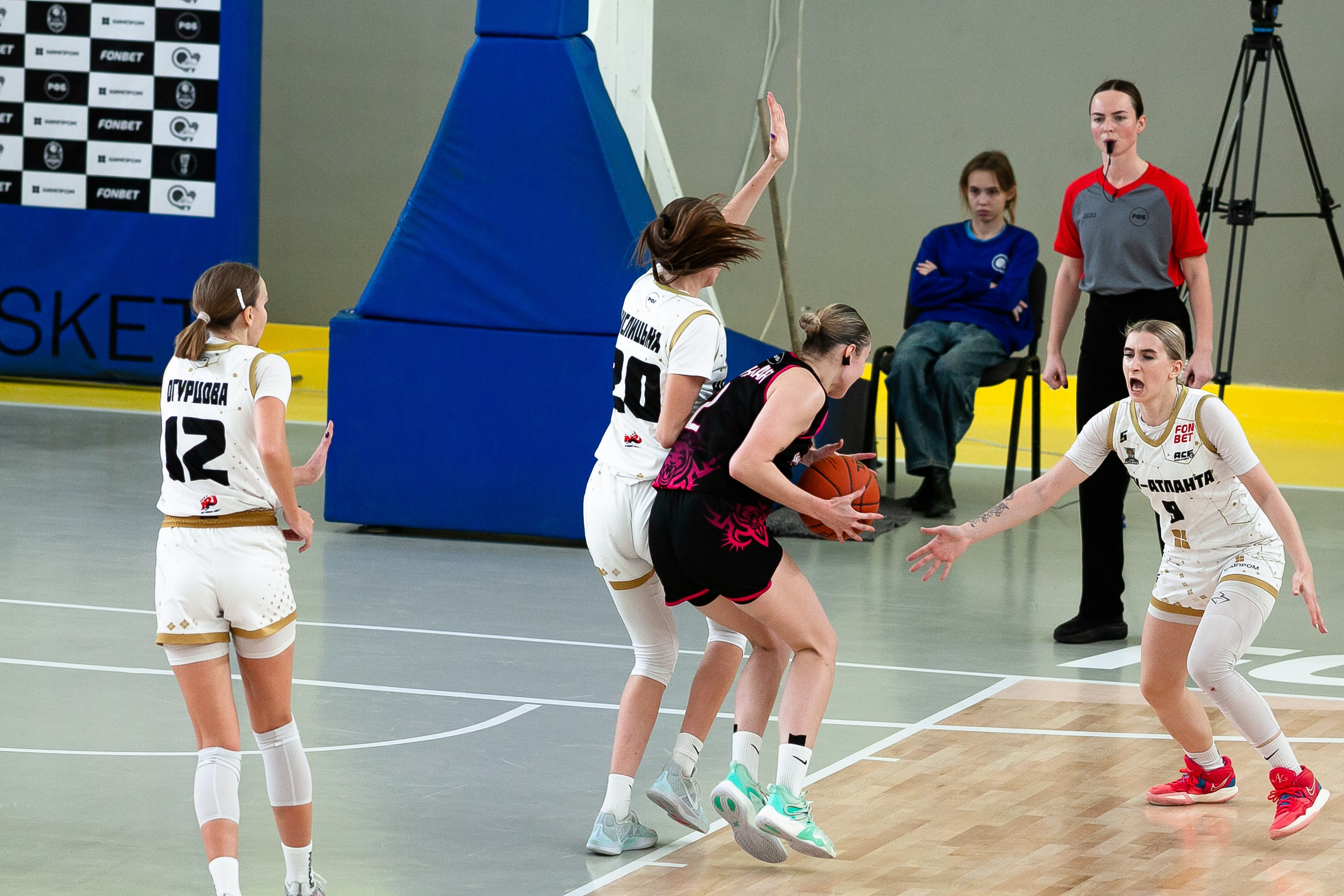 Патшалах университечэ. Фотография