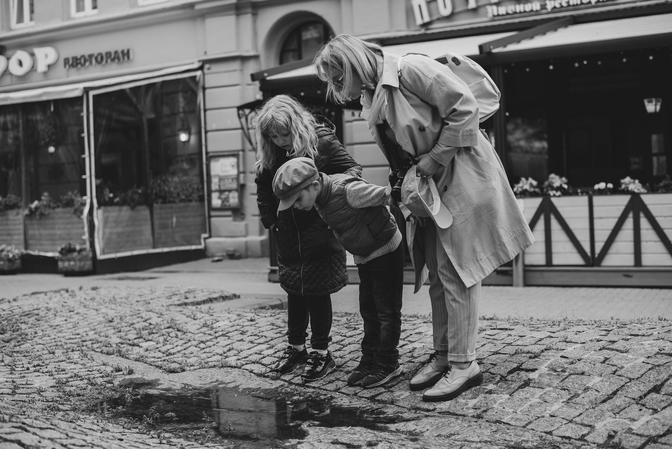 Семейная прогулка по Старому Арбату. Фотограф • Фототерапевт г. Москва