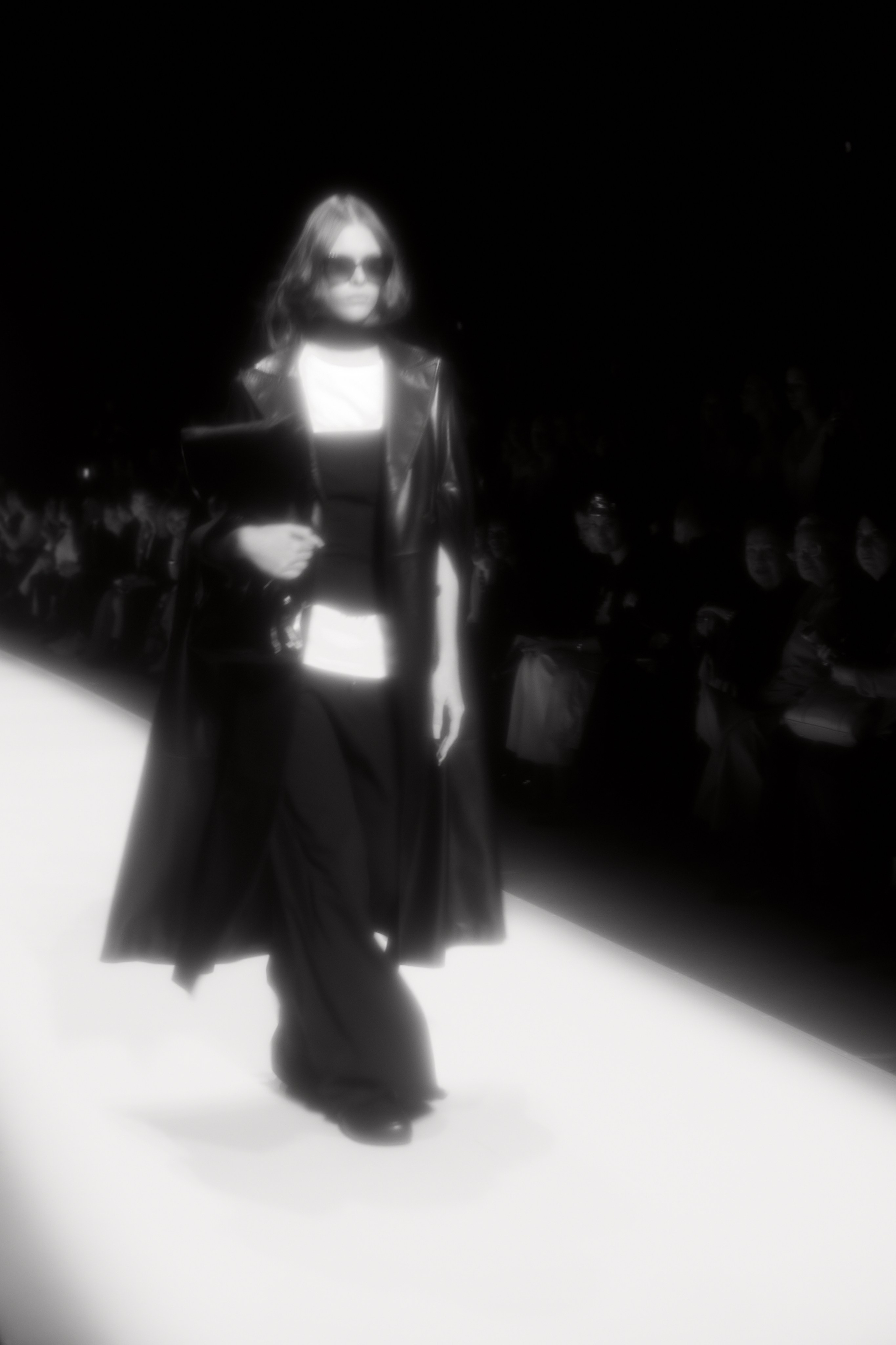 Неделя Моды в Москве Октябрь 2024 (Черно-белый). Фотограф в Мурманске Оксана Черноморец