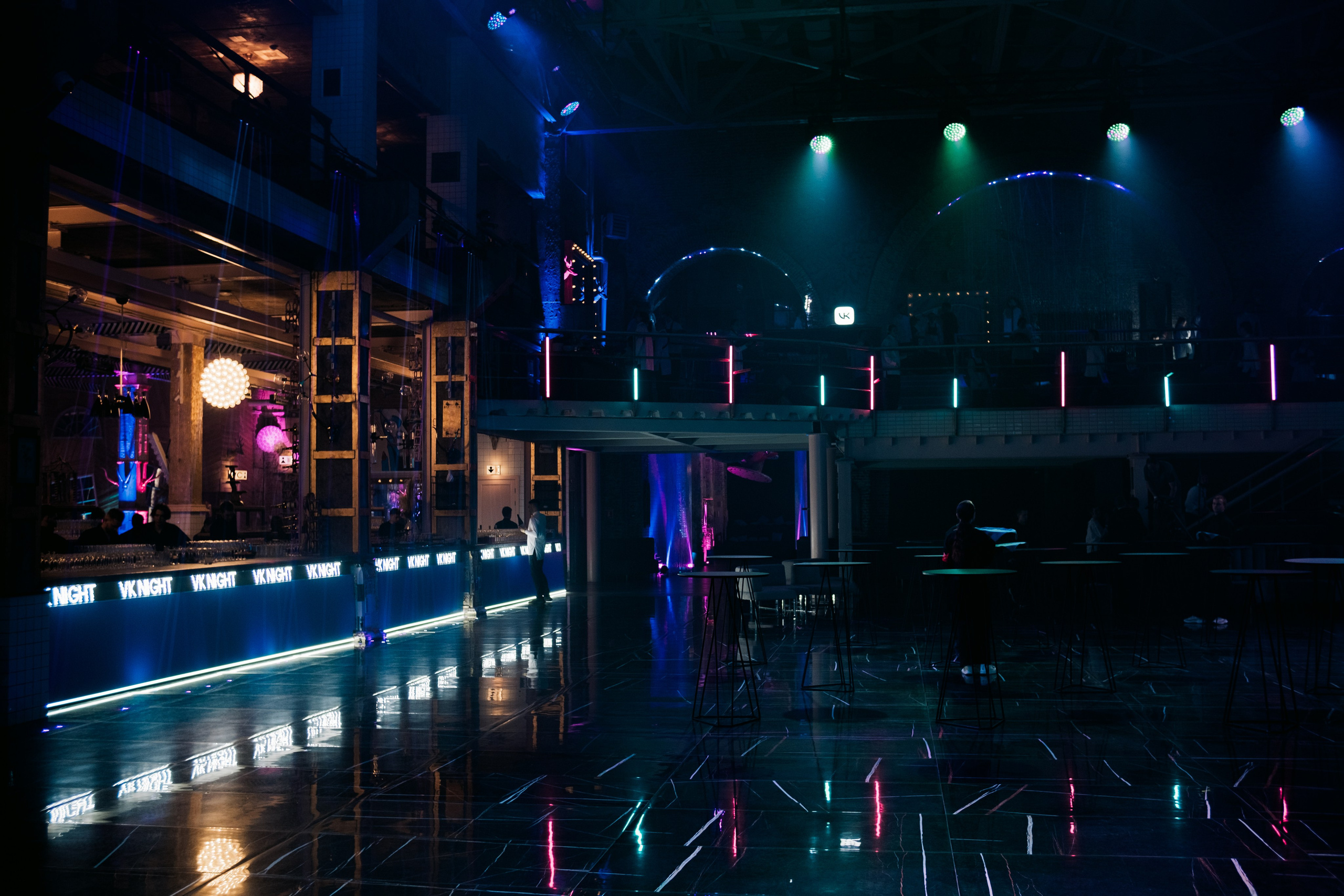 VK NIGHT SPb. Репортажный и портретный фотограф в Москве Илья Спиридонов