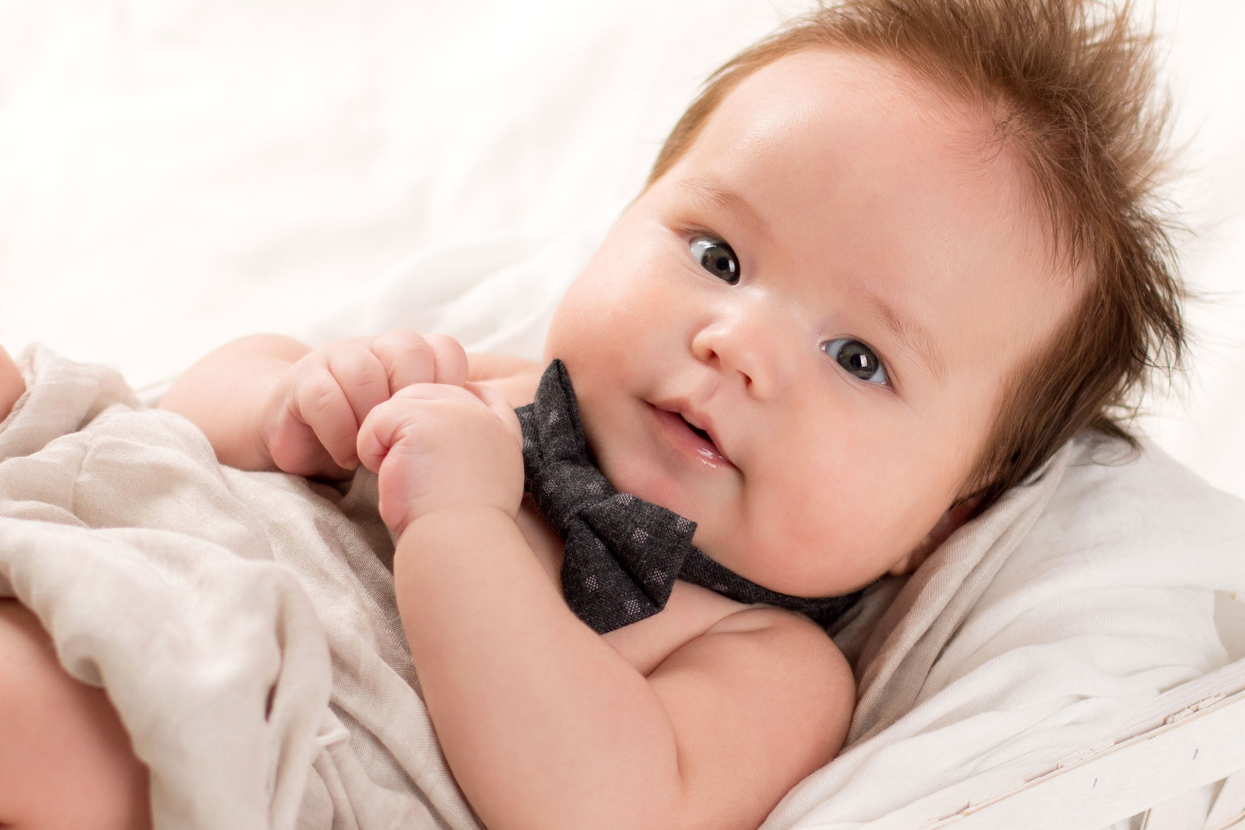 Фотоссесии для малышей, новорожденных Алматы. Фотостудия Алматы. Семейная и детская фотостудия Family studio.Фотограф Алматы