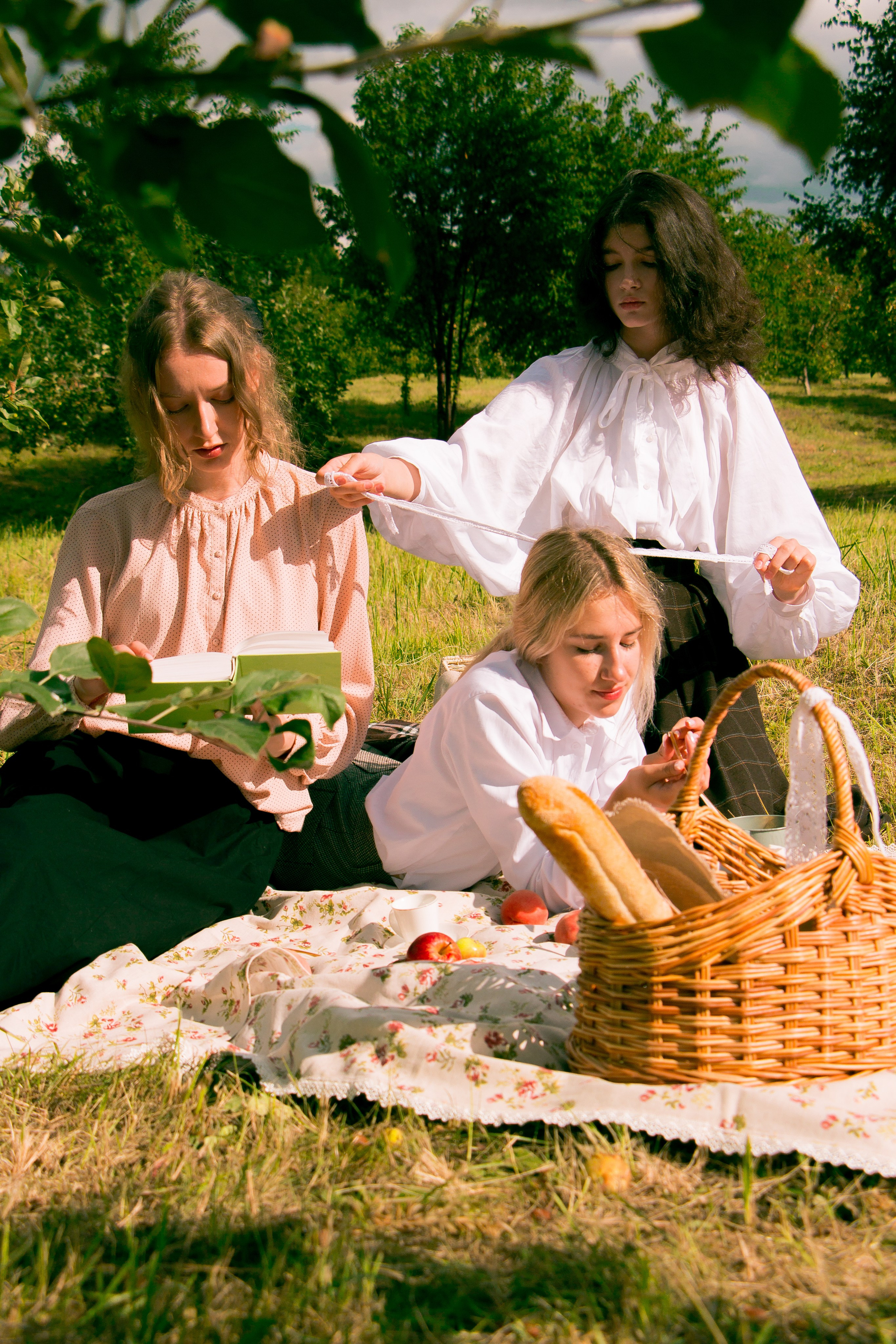 Маленькие женщины. Свадебный и контент фотограф в Красноярске Марианна Перфильева