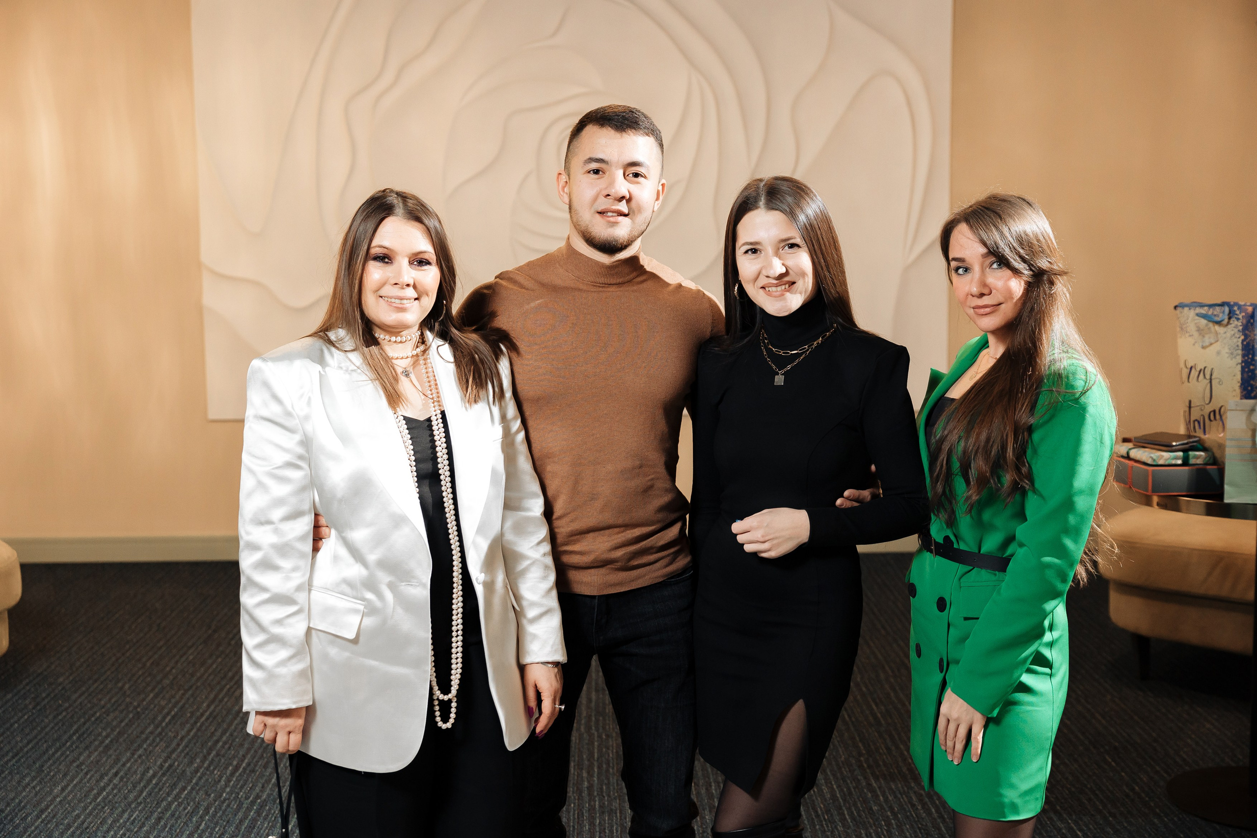 Новогодний корпоратив. Фотограф Полещук Денис. Екатеринбург