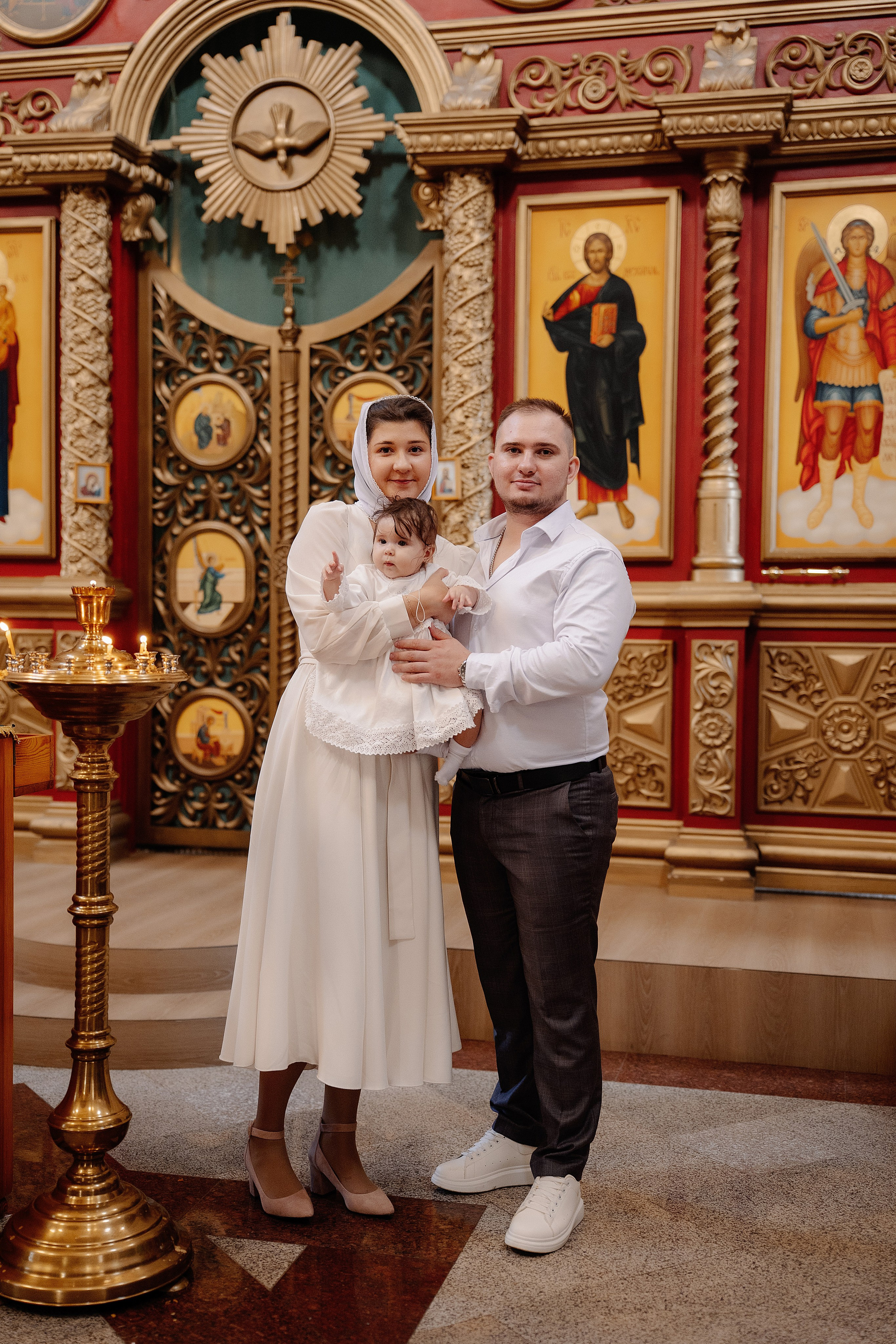 Таинство крещения Снежаны. Фотограф на Крещение и Венчание в Красноярске Рамазанова Юлия