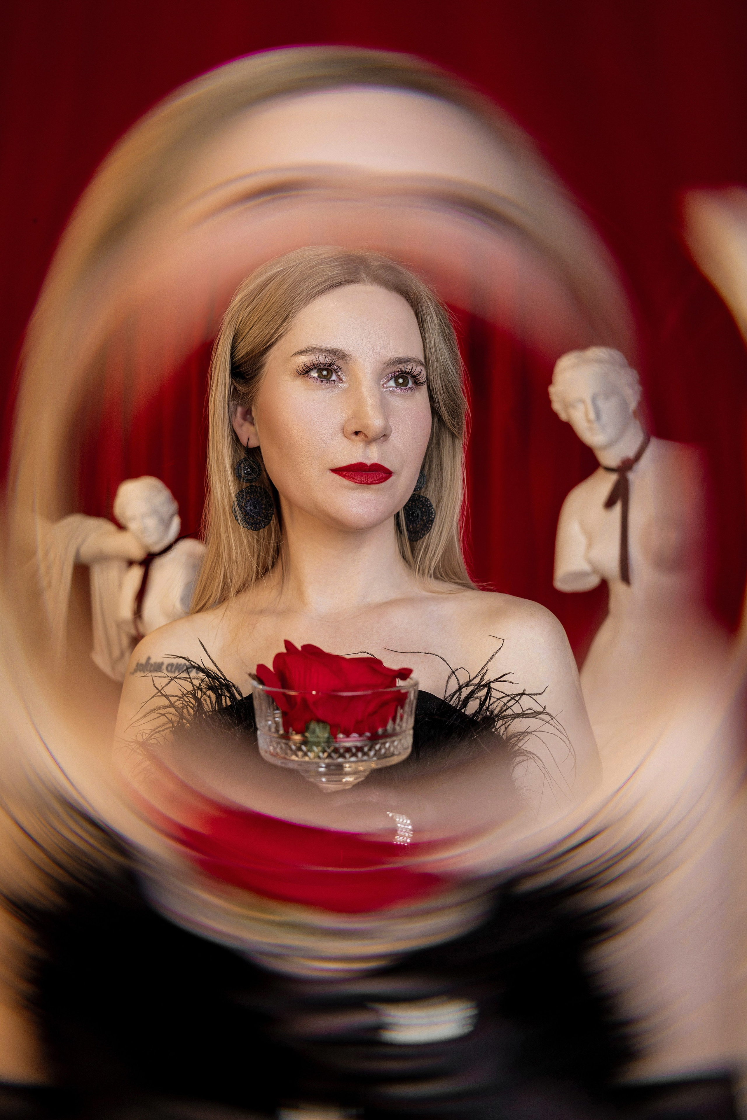 Алая роза. Фотограф Екатерина Голицына