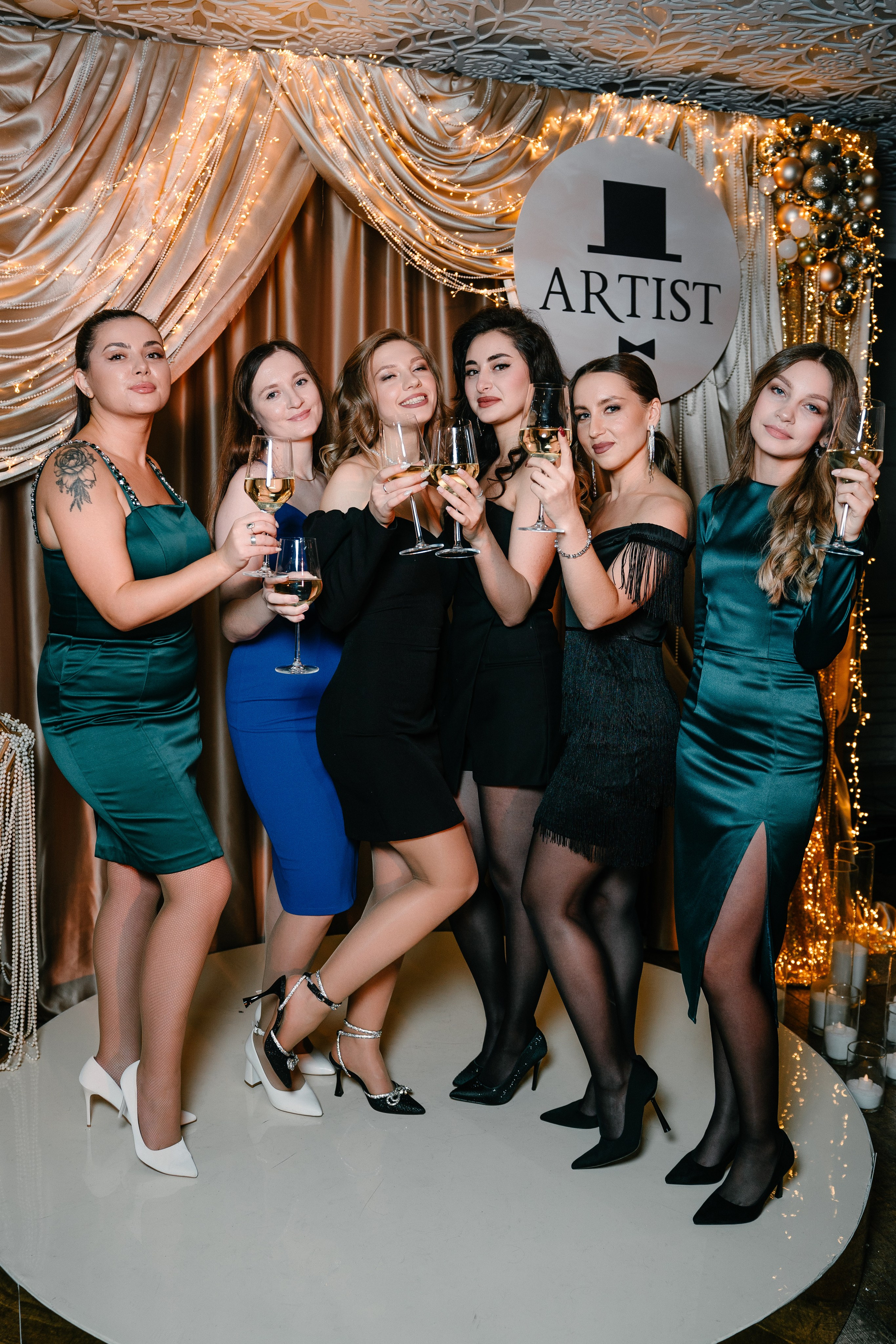 Новогодний вечер в Артисте. Свадебный и семейный фотограф в Воронеже Анастасия Бойко