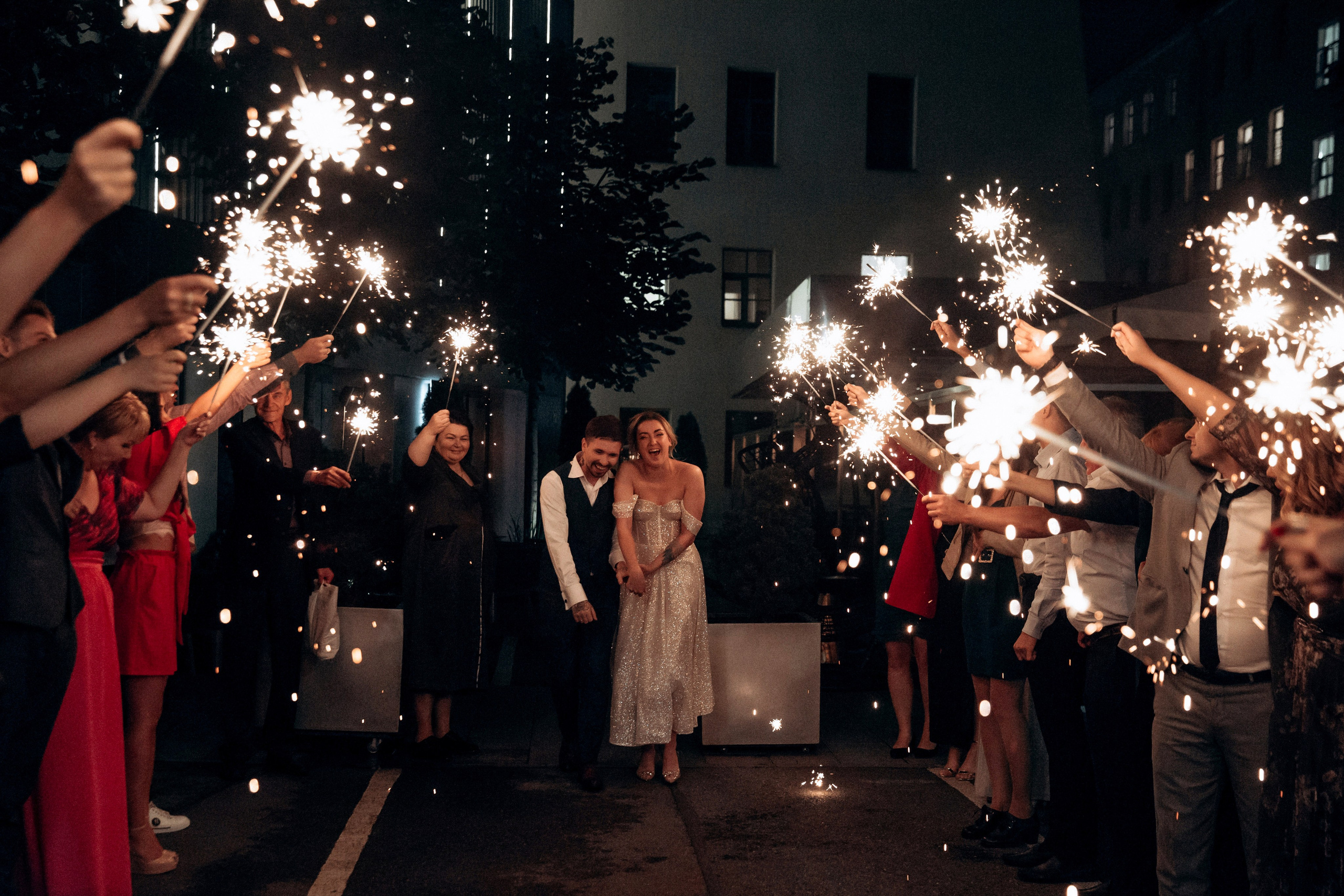 Неоновая свадьба. Свадебный фотограф в Санкт-Петербурге Вика Стукачева