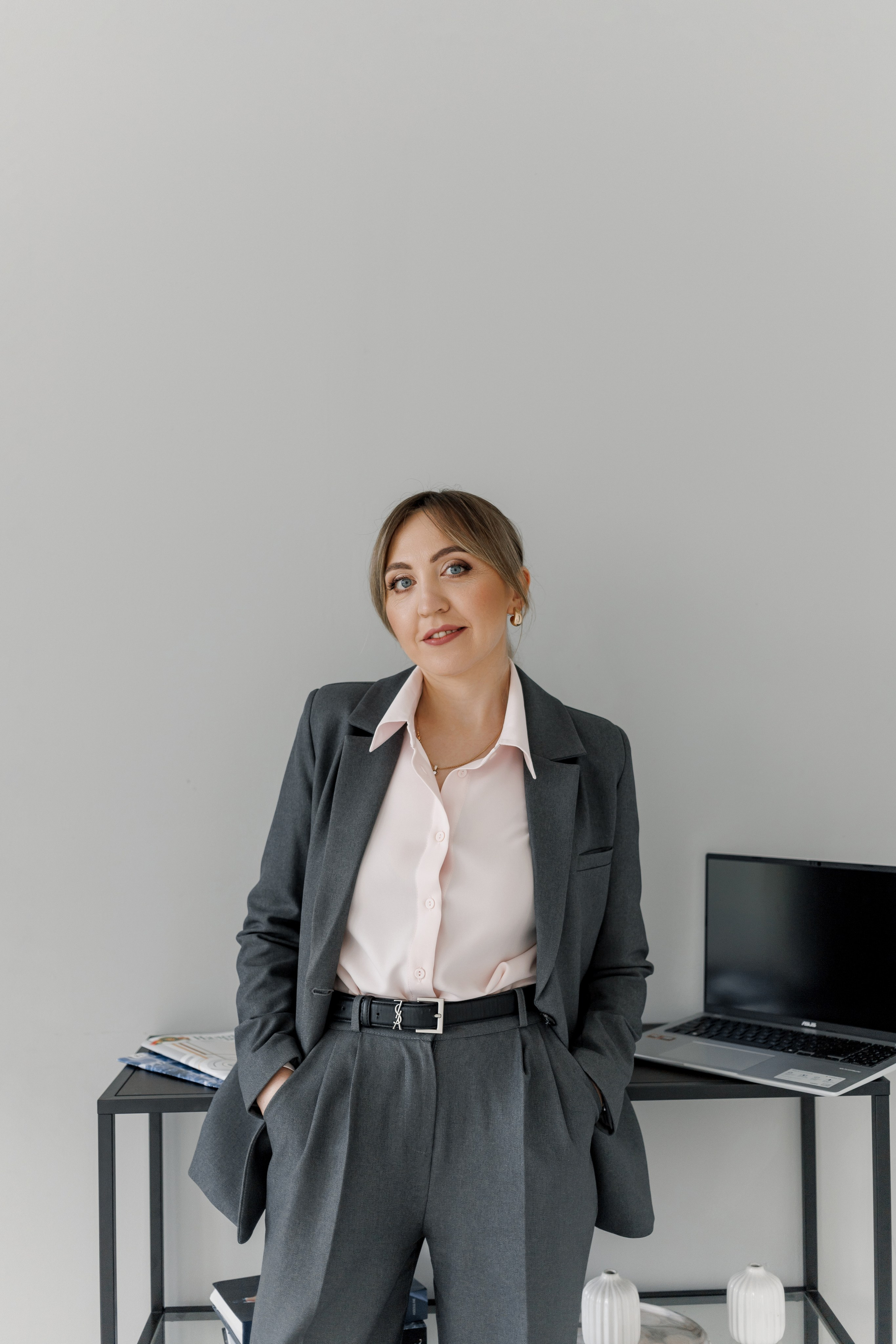 Контентная фотосессия для бухгалтера. КОНТЕНТ ФОТОГРАФ