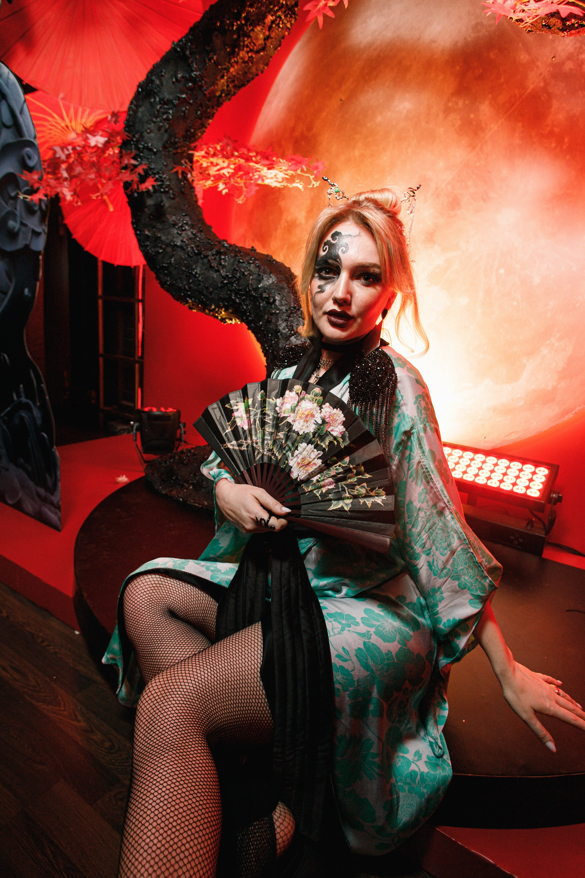 ILLEGAL FRIENDS | ASIA. СВОИ. ФОТООТЧЕТЫ-СОБЫТИЯ-МЕСТА