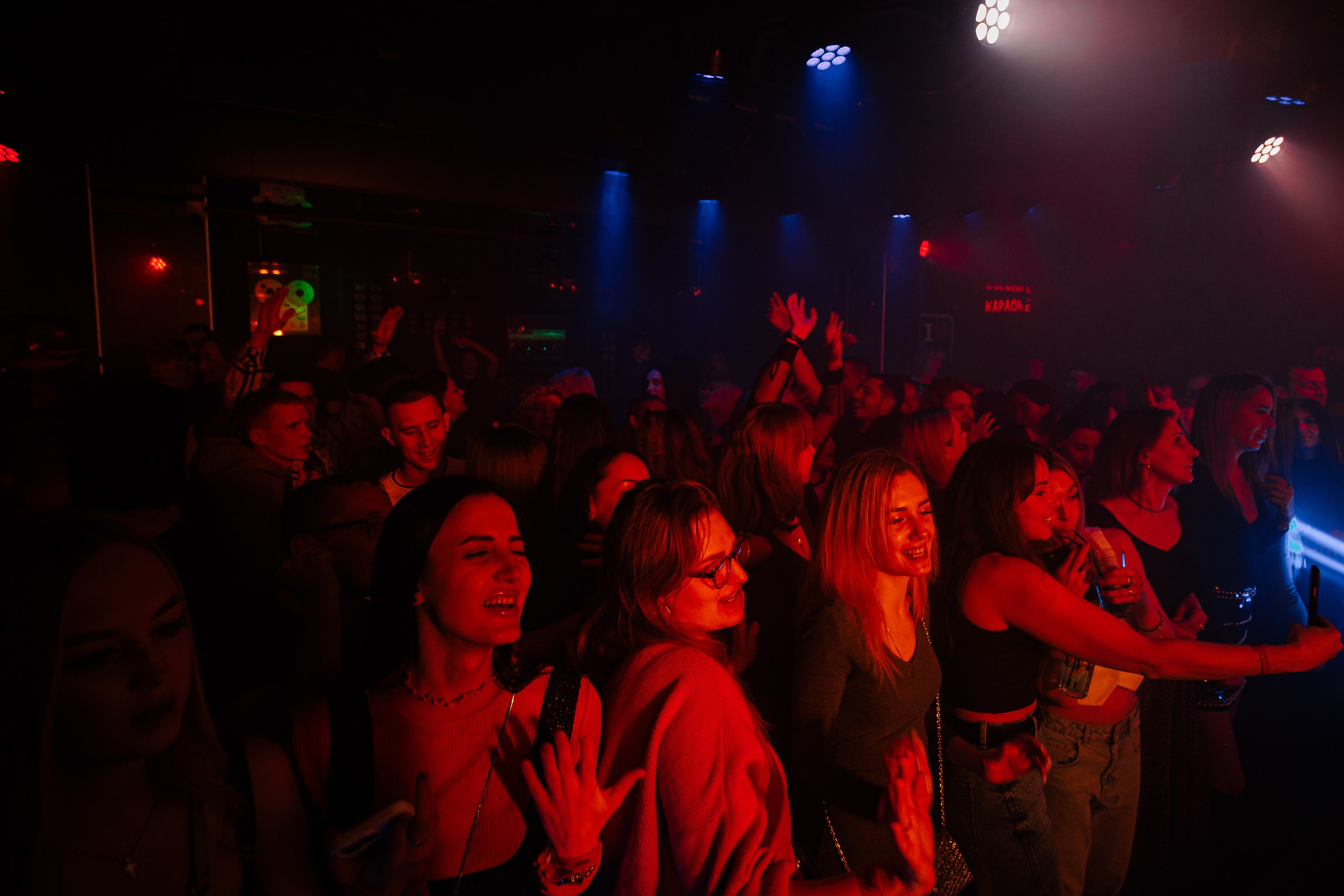 Выступление группы «Корни"_Santa Barbara_Симферополь_15.02.2025. Аминов Руслан | Фотограф