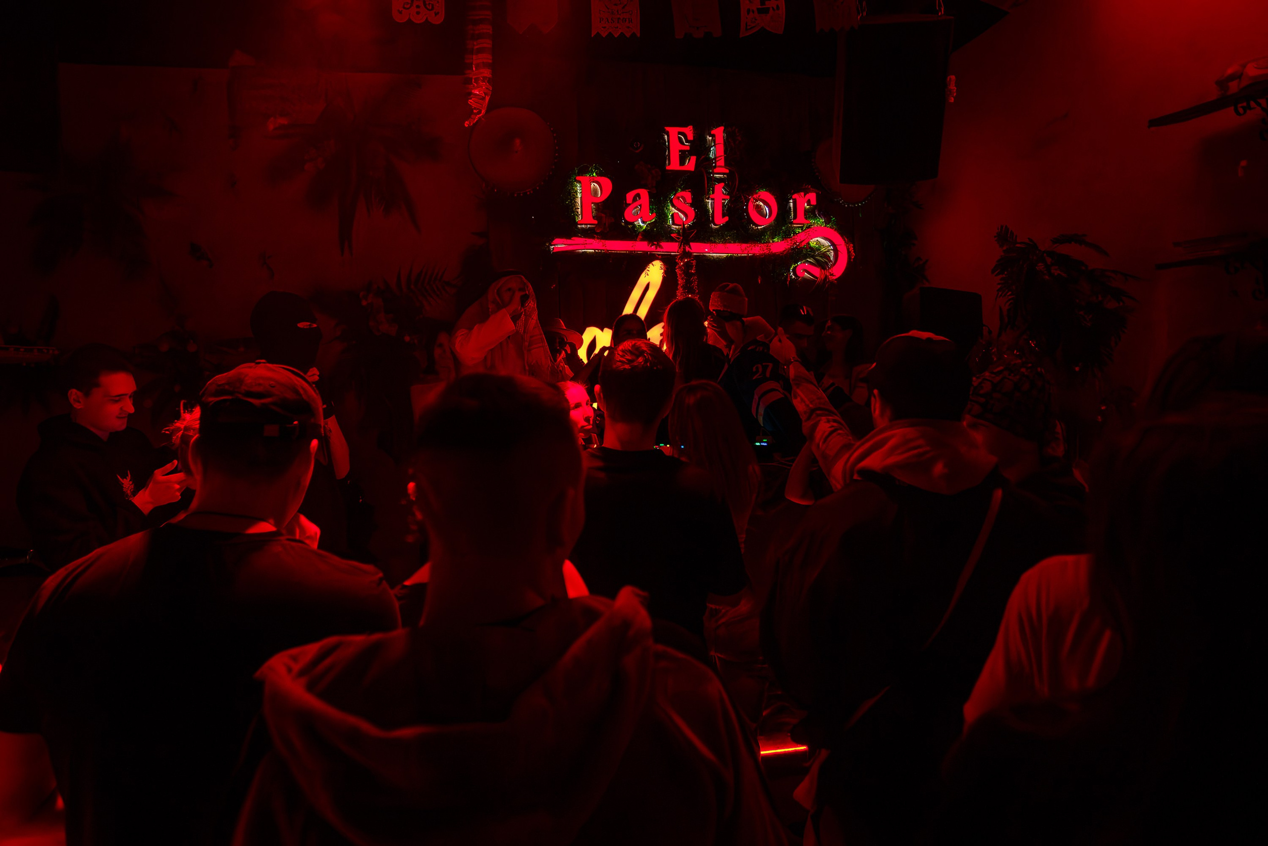 Движ_El Pastor_Симферополь_10.01.2025. Аминов Руслан | Фотограф