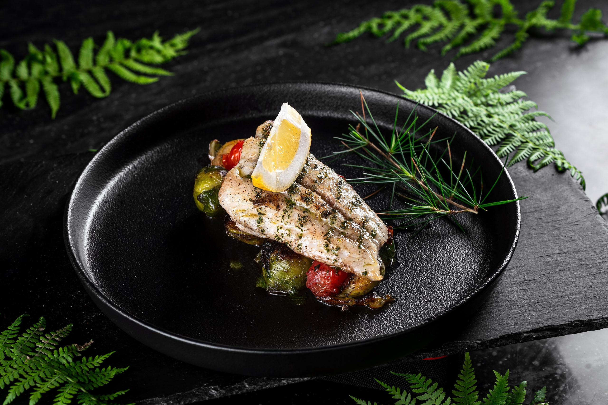 Ресторан в лесу Сочи. Фотограф Сочи