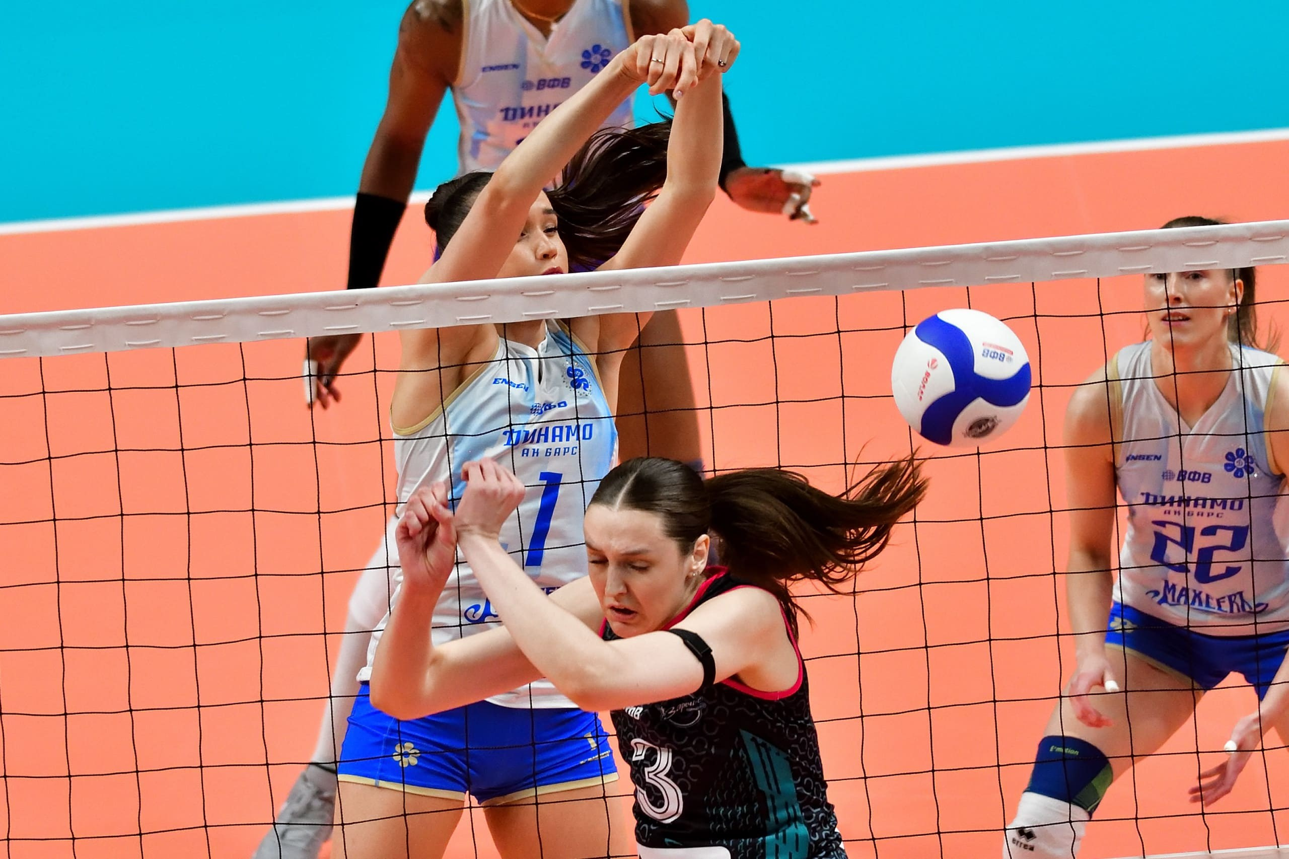 11.04.2026 ЗАРЕЧЬЕ-ОДИНЦОВО vs ДИНАМО-АК БАРС. Спортивный фоторепортаж