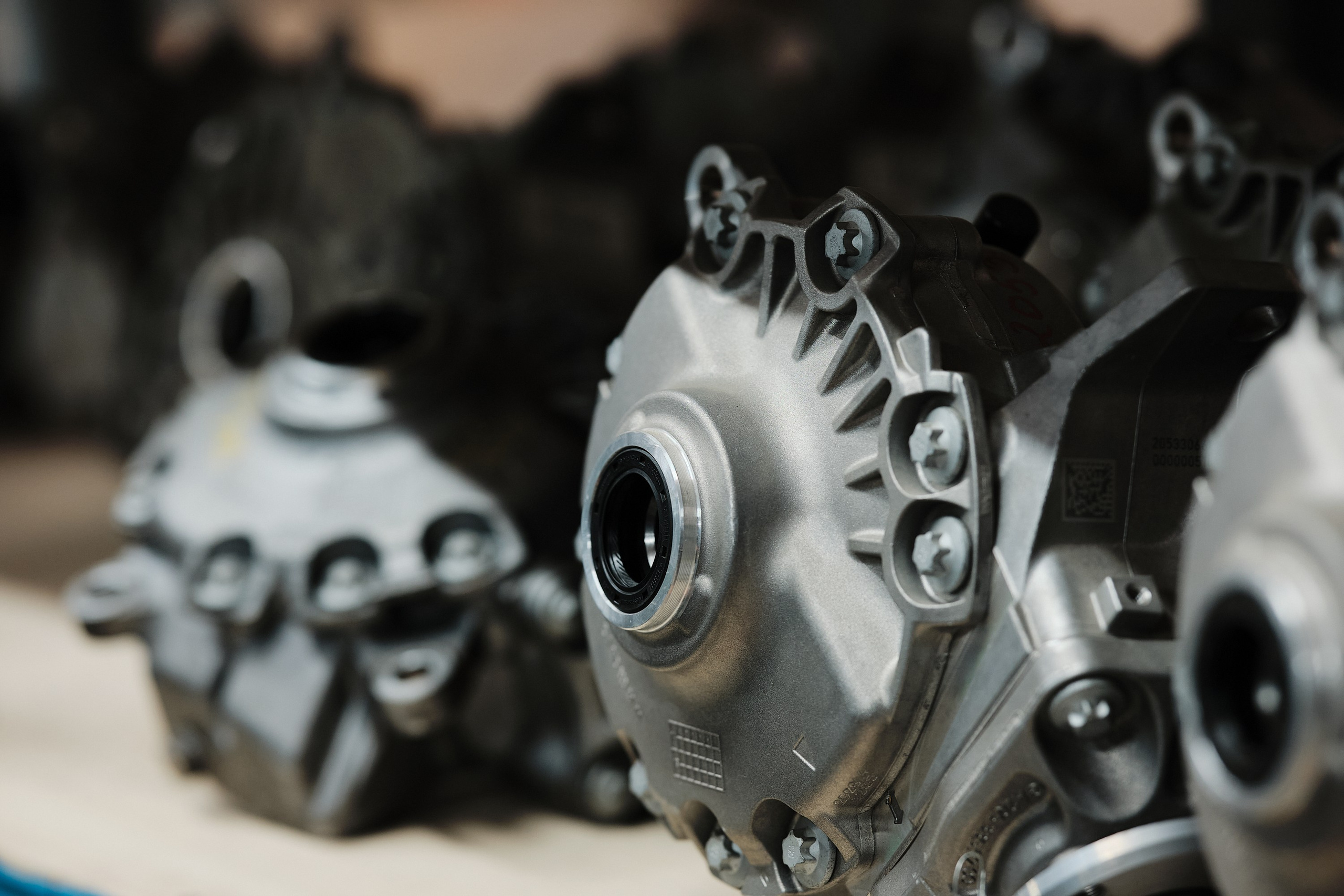 «Передняя подвеска Mercedes-Benz GLE W167 оригинальная запчасть»«Задняя пневматическая подвеска Mercedes-Benz GLS X167 с амортизаторами»«Комплект подвески Mercedes-Benz ML W166 с пружинами и рычагами»«Пневматическая подвеска Mercedes-Maybach S-Class W223 оригинал»«Амортизатор передний Mercedes-Benz GLC X253 для замены»ALT-тексты для коробок передач Mercedes-Benz«Автоматическая коробка передач 9G-Tronic Mercedes-Benz S-Class W222»«АКПП Mercedes-Benz GLE W167 оригинальная запчасть»«Коробка передач Mercedes-Benz ML W166 с электронным управлением»«Трансмиссия Mercedes-Maybach GLS X167 новая оригинальная деталь»«Коробка передач Mercedes-Benz GLC X253 автоматическая 9-ступенчатая»ALT-тексты для ходовой части Mercedes-Benz«Рычаг подвески передний Mercedes-Benz GLE W167 оригинал»«Шаровая опора Mercedes-Benz GLS X167 для замены»«Пружина подвески задняя Mercedes-Benz ML W166 новая»«Стойка стабилизатора Mercedes-Maybach S-Class W223 оригинальная»«Рулевая рейка Mercedes-Benz GLC X253 с усилителем»ALT-тексты для тормозных систем Mercedes-Benz«Тормозной диск передний Mercedes-Benz GLE W167 оригинальная запчасть»«Тормозной суппорт Mercedes-Benz GLS X167 с электрическим ручником»«Тормозные колодки Mercedes-Benz ML W166 комплект для замены»«ABS датчик Mercedes-Maybach S-Class W223 оригинал»«Тормозной диск задний Mercedes-Benz GLC X253 с вентиляцией»