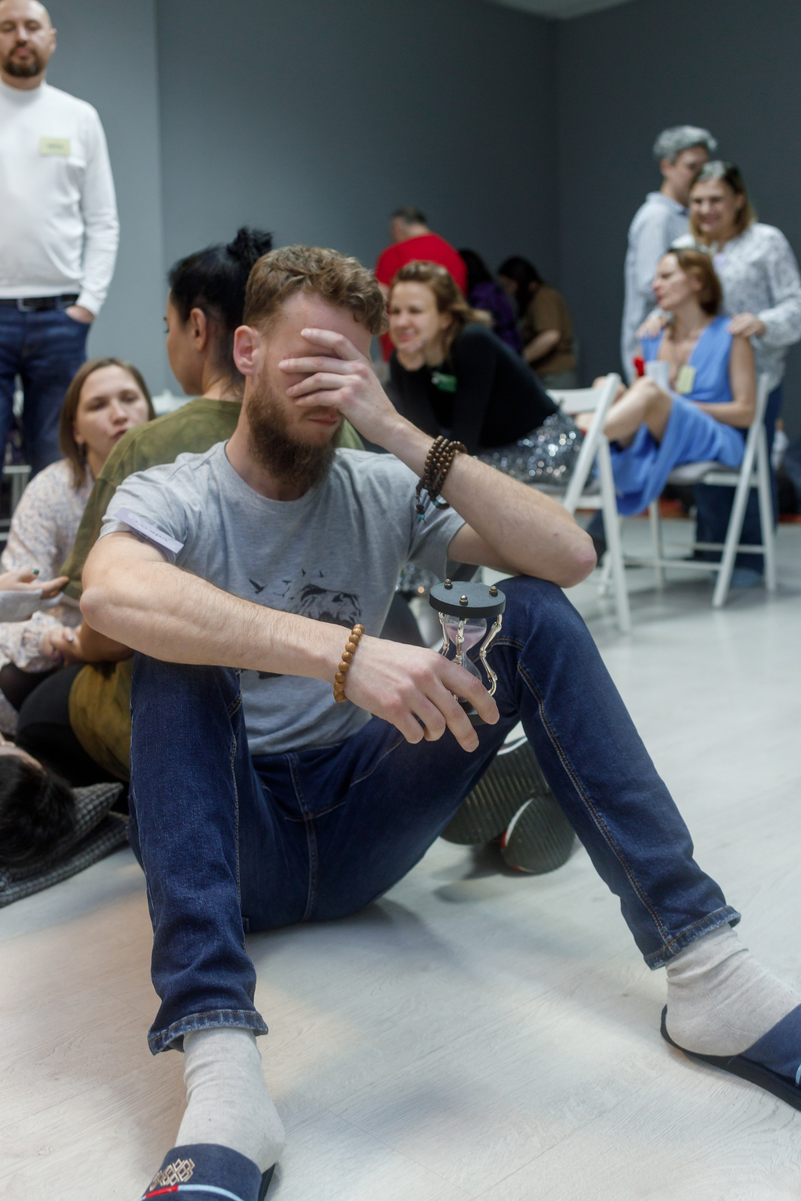 Расстановки — эмоциональное психологическое мероприятие, помогающее людям. Репортажный и портретный фотограф в Москве Саханцева Анна