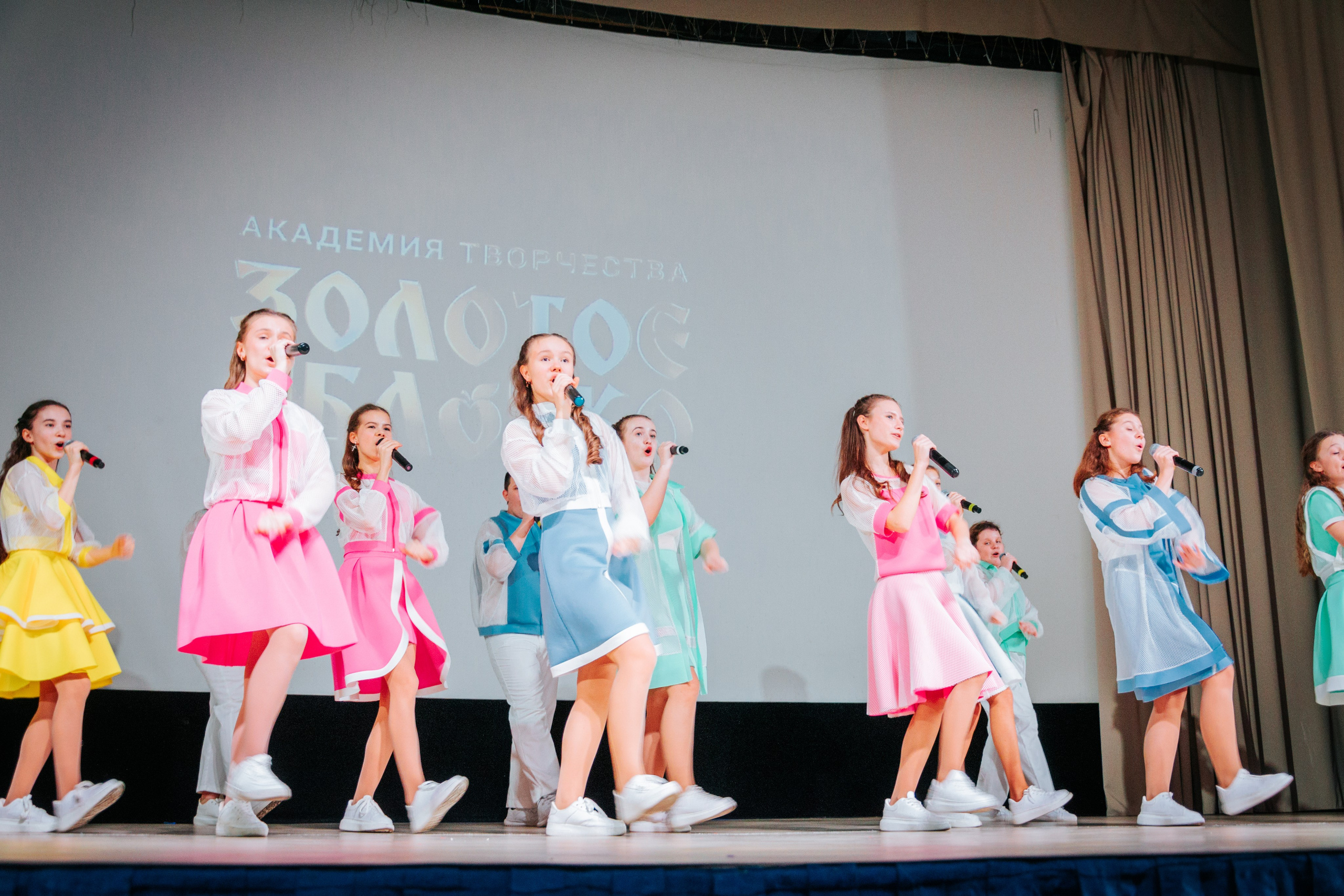 16 марта, г. Суздаль. Золотое яблочко