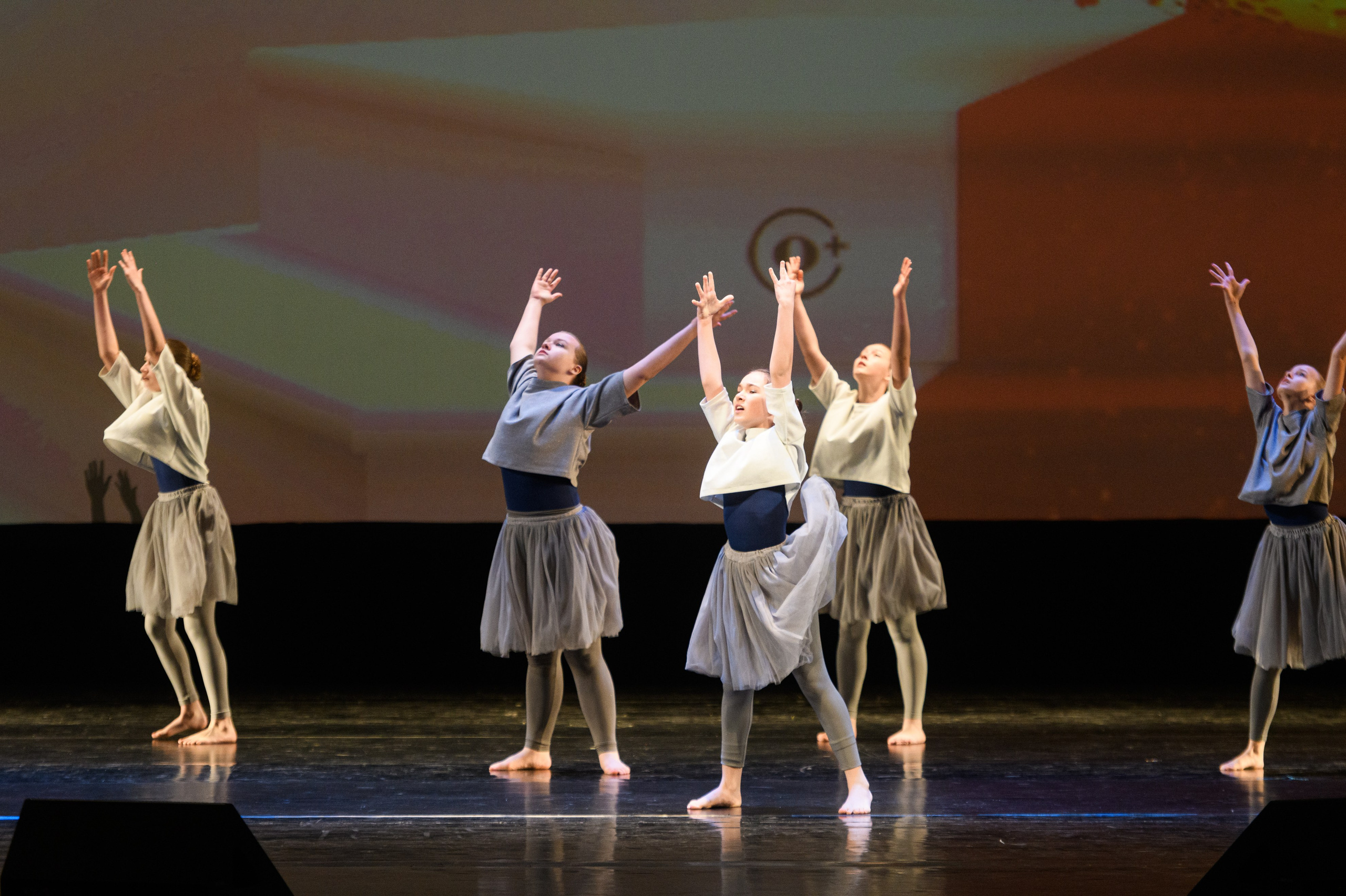 23 апреля, часть 1, БКЗ Октябрьский, г. Санкт-Петербург. Золотое яблочко