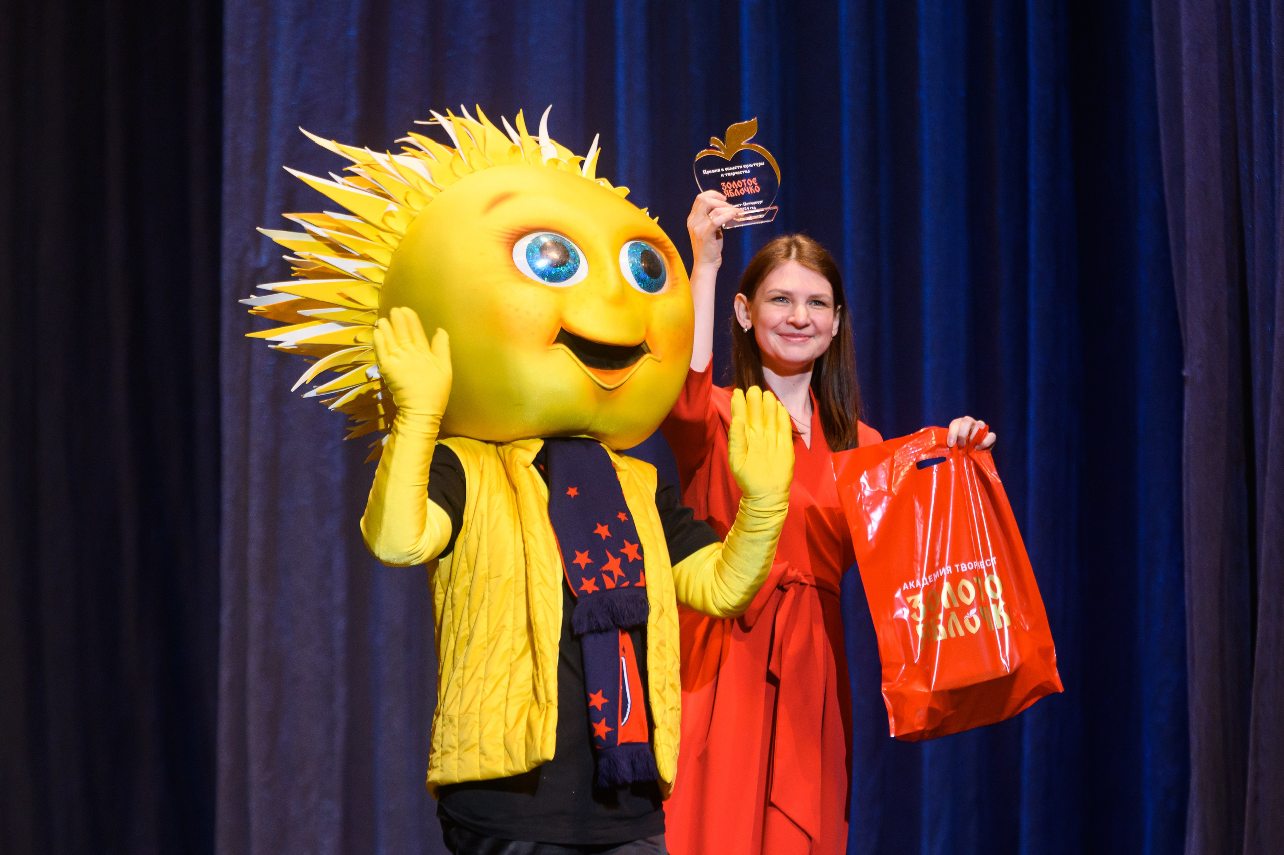 23 апреля, часть 1, БКЗ Октябрьский, г. Санкт-Петербург. Золотое яблочко