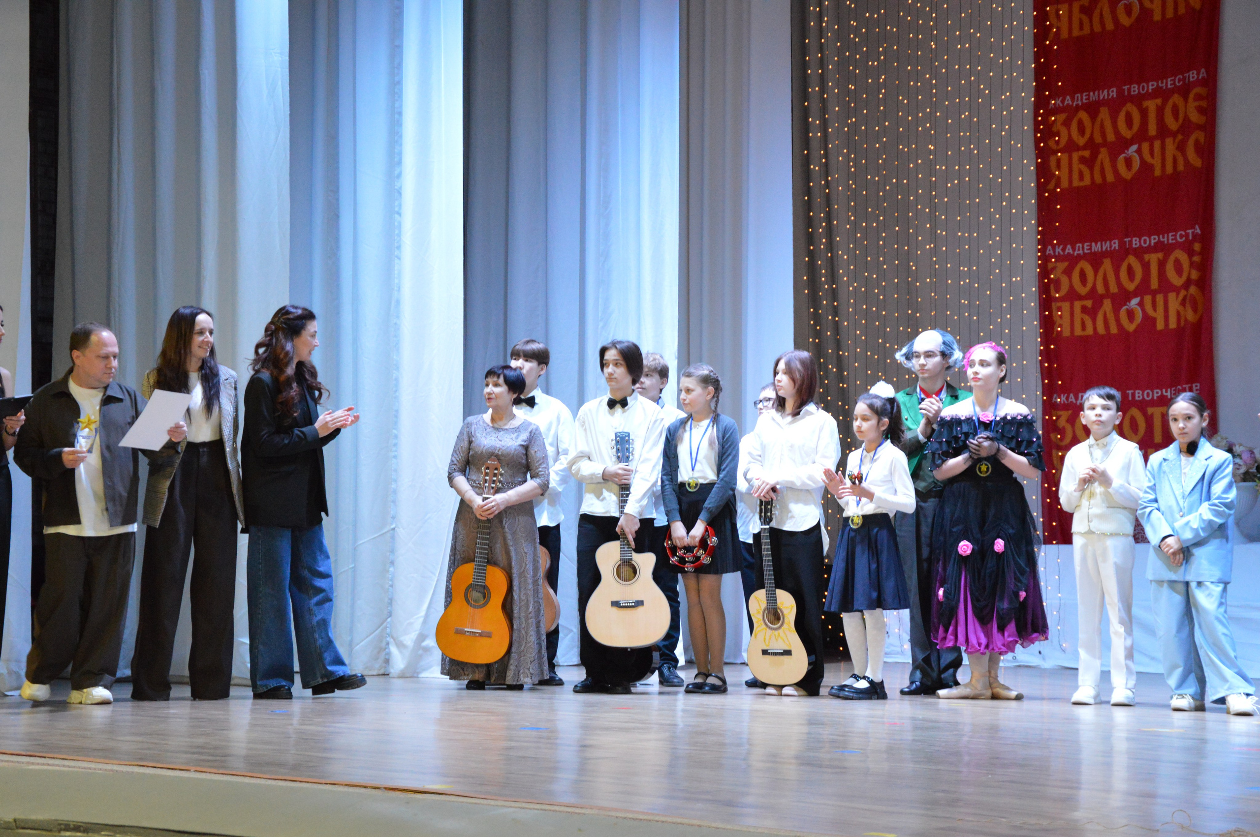 7 февраля, г. Оренбург. Золотое яблочко