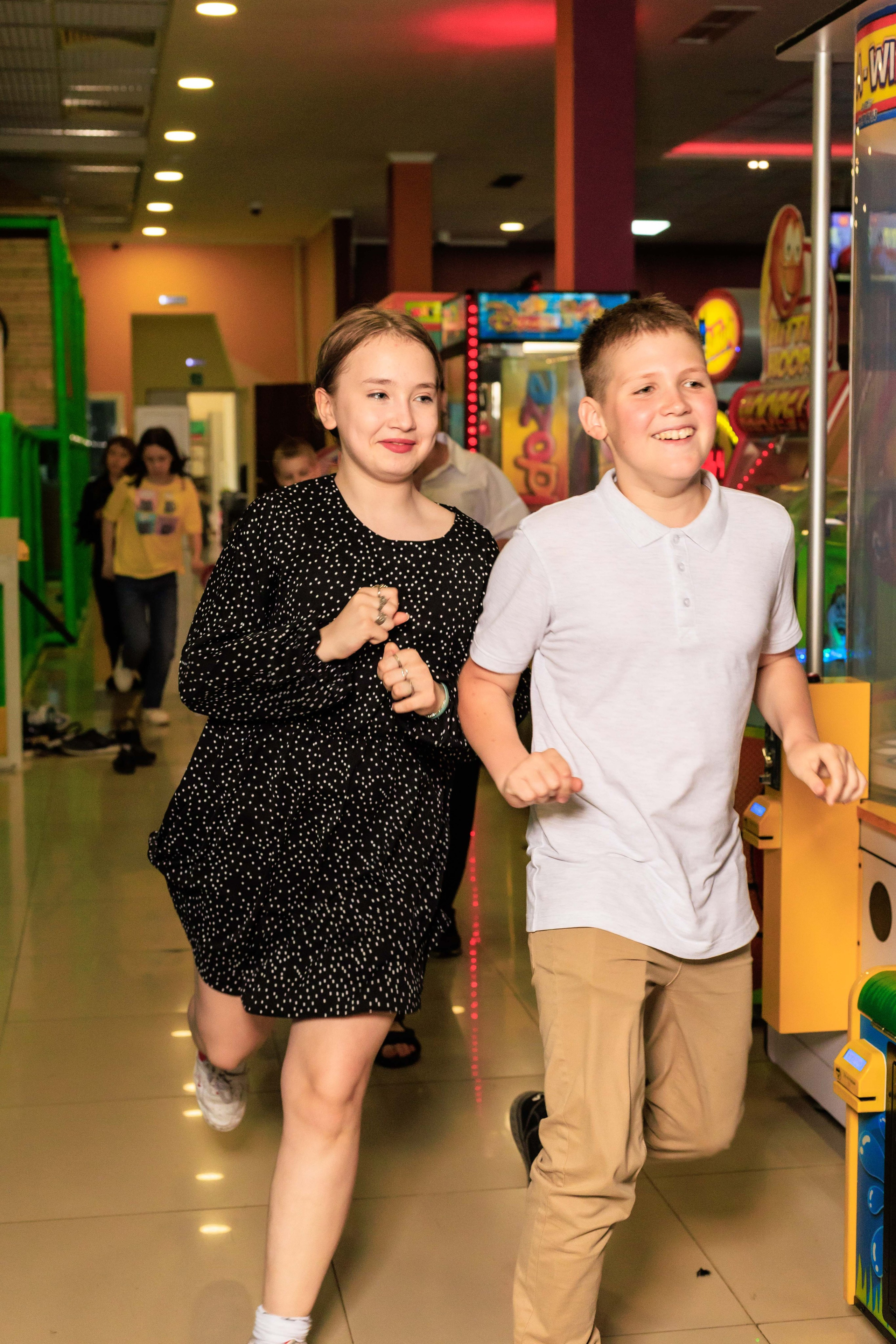 Выпускной 4 класс. Фотограф в Москве Дмитрий Емельянов