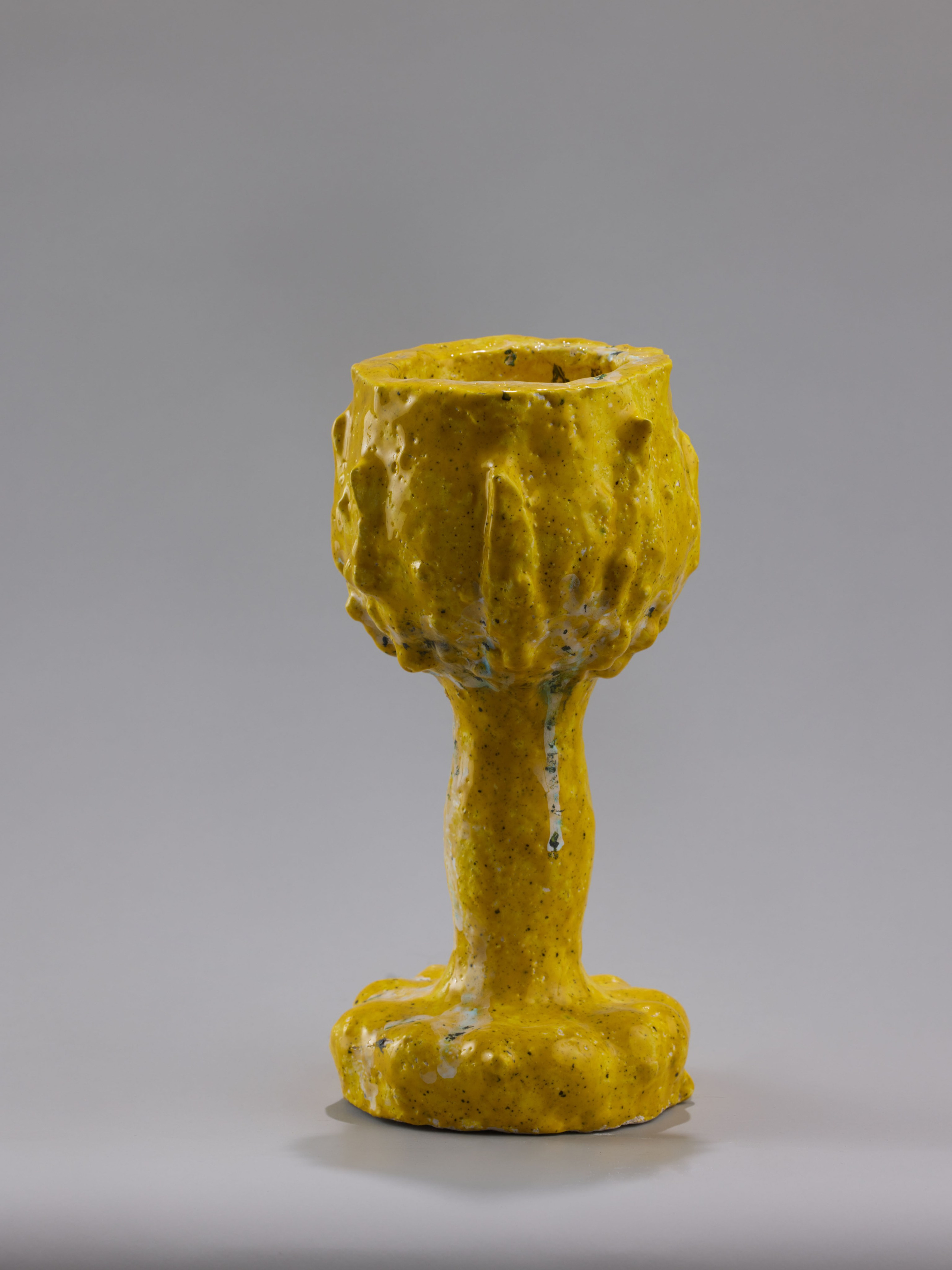 Авторская керамика для интерьера в современном стиле