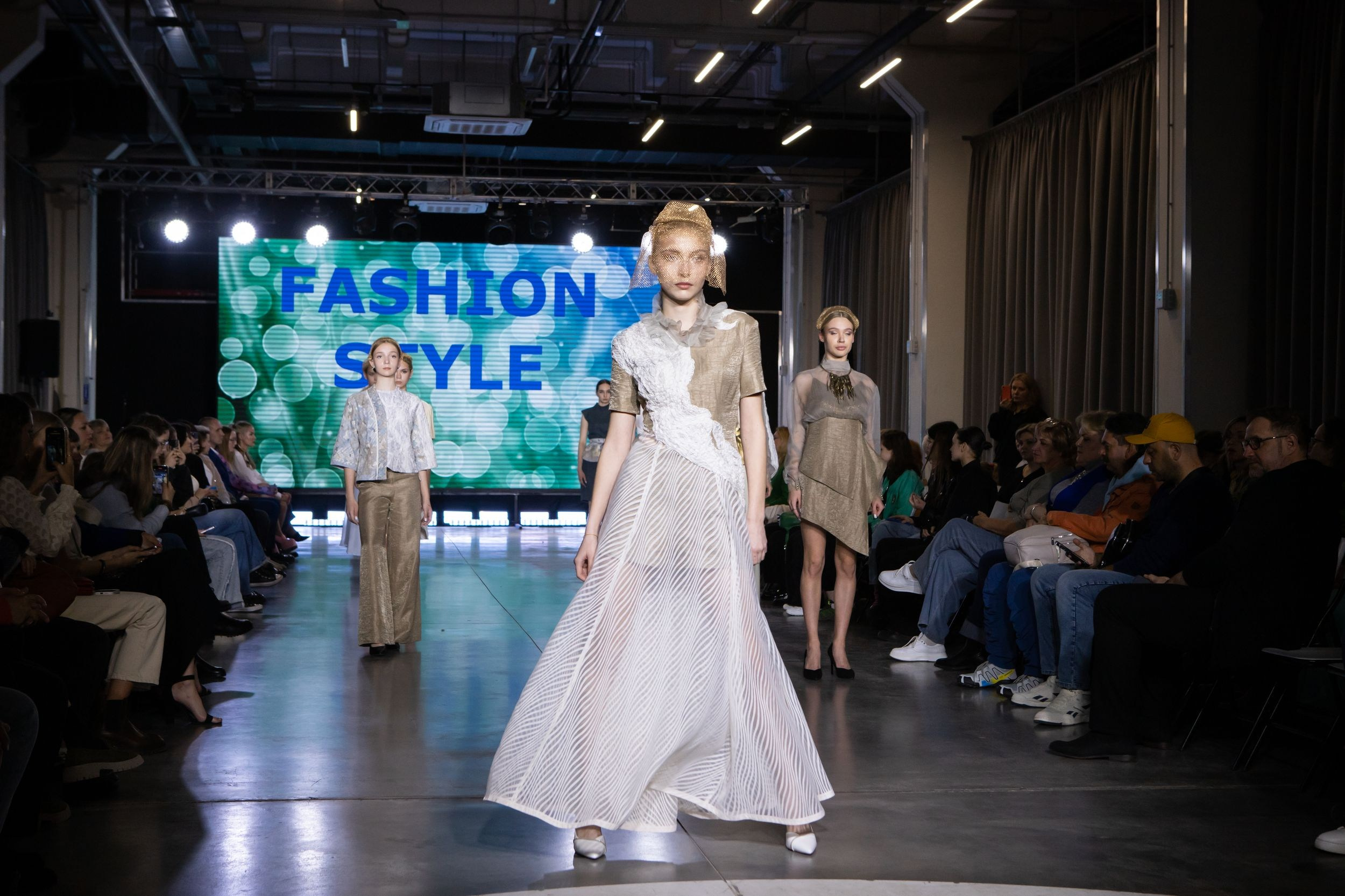 Фестиваль моды и красоты Fashion Style (11 мая 2024). Репортажный фотограф Алексей Пирязев