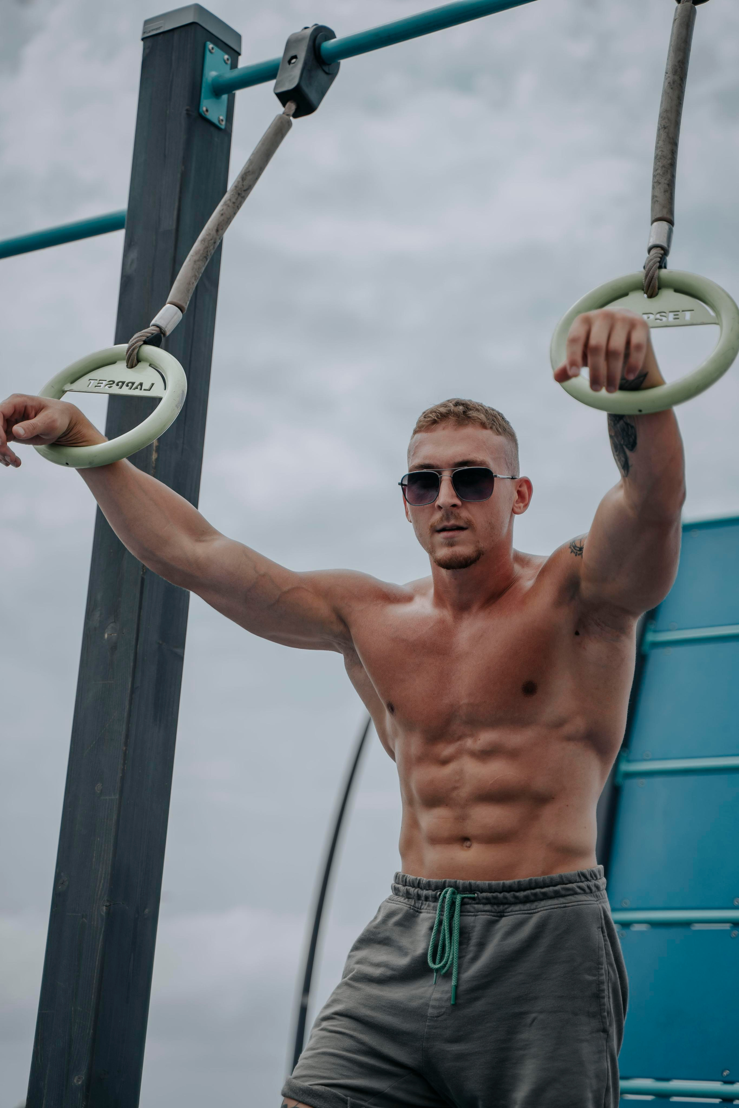 VOVA. ФОТОГРАФ OXANA OXX