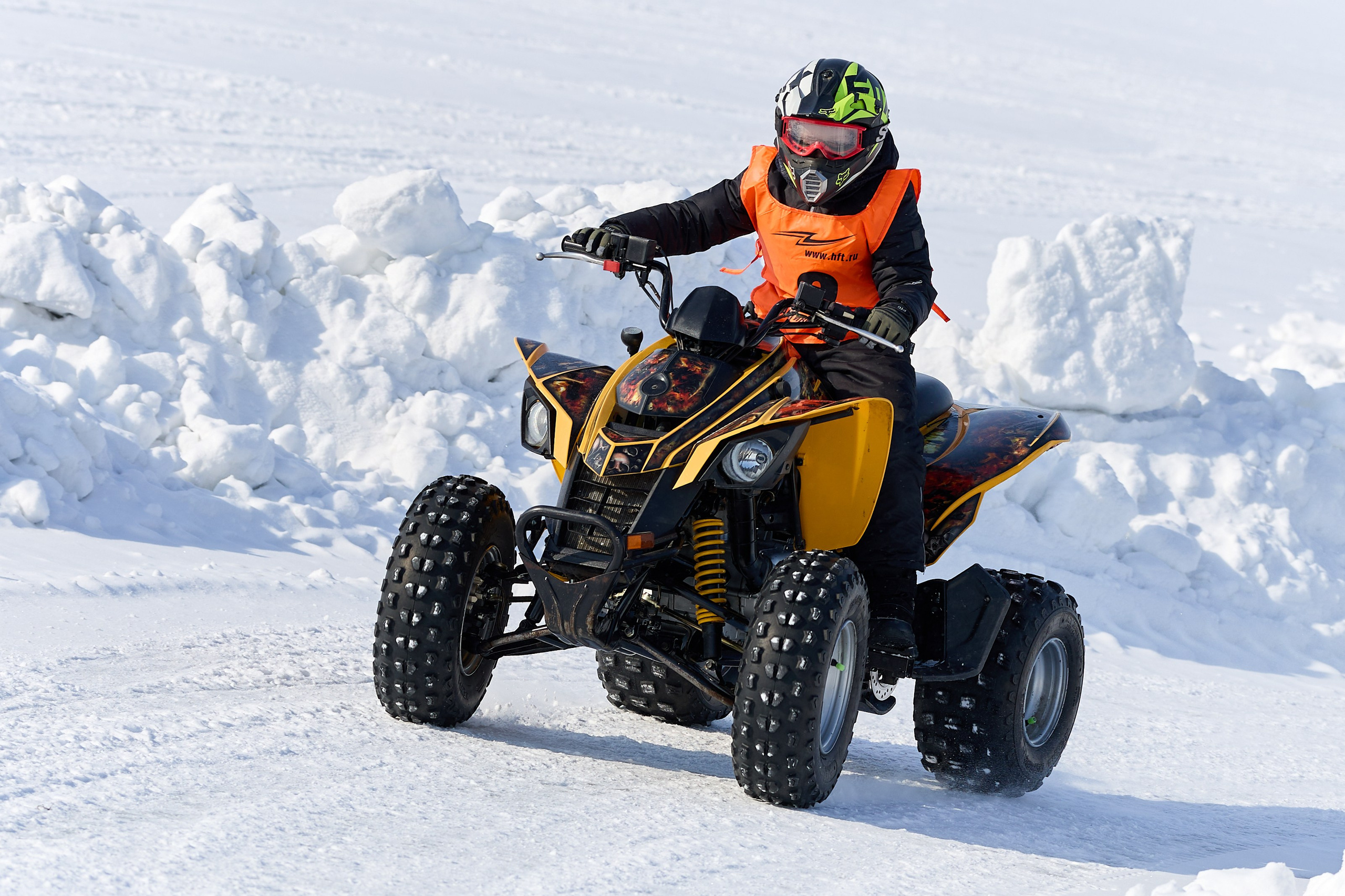 Топим Лёд — 2026. Соревнования на квадроциклах. Фотограф в Новосибирске Алена Скокова