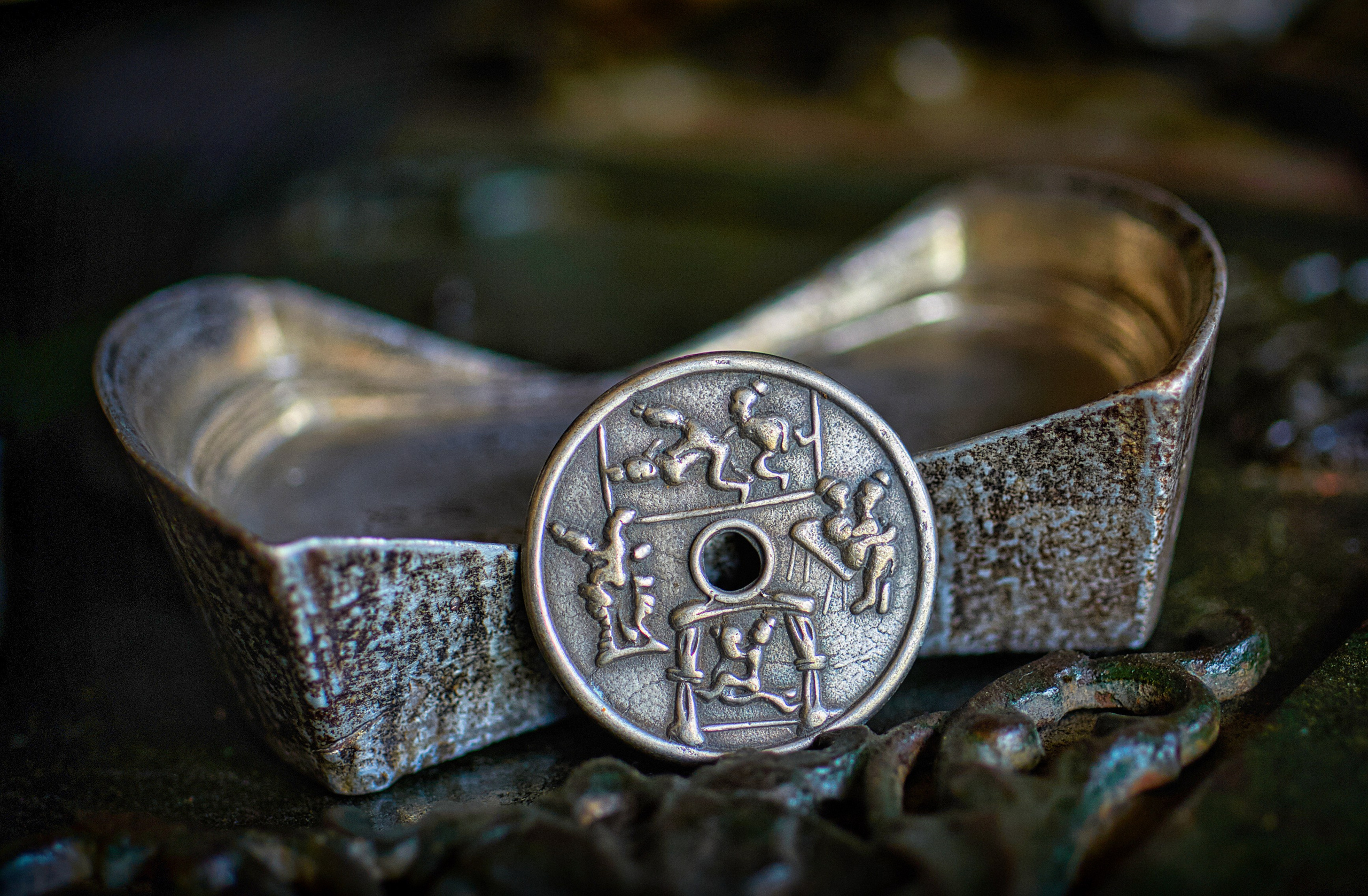 Антикварный экспонат 