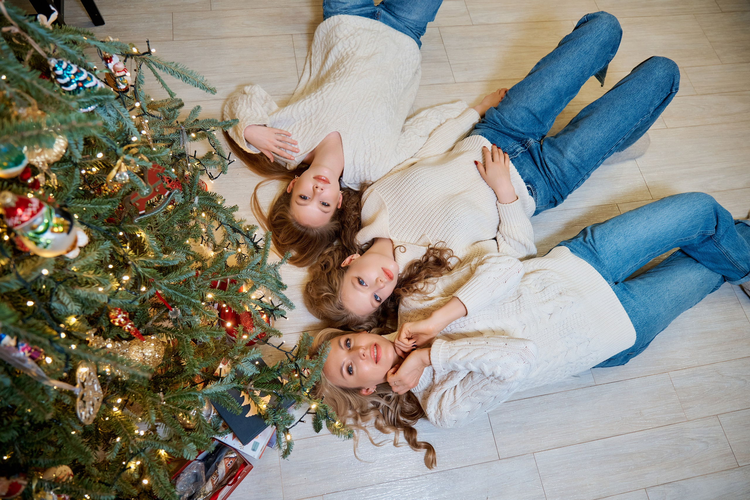 Семейная фотосессия дома. Фотограф Таганрог Анна Трайжон