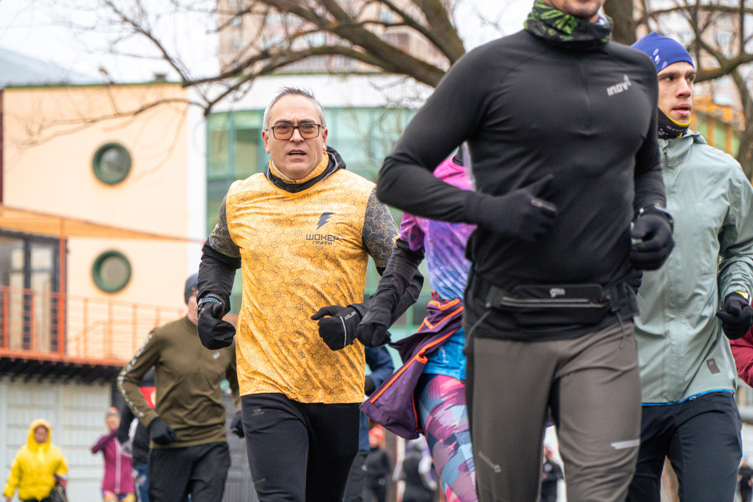 5 вёрст Реутов 16.11.2024. Роман Капилюшов. Бег. Фото. Видео. г. Люберцы