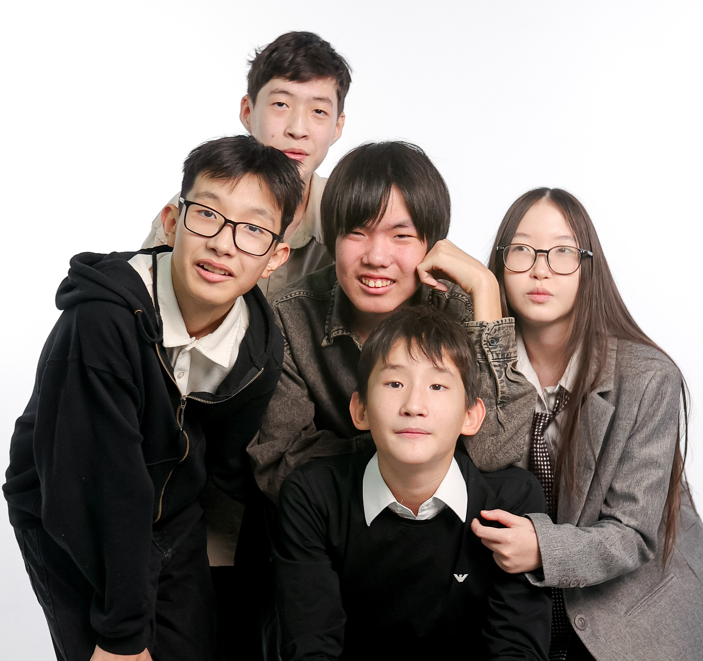 Выпускные альбомы для школ. Фотостудия Фотодом. Якутск