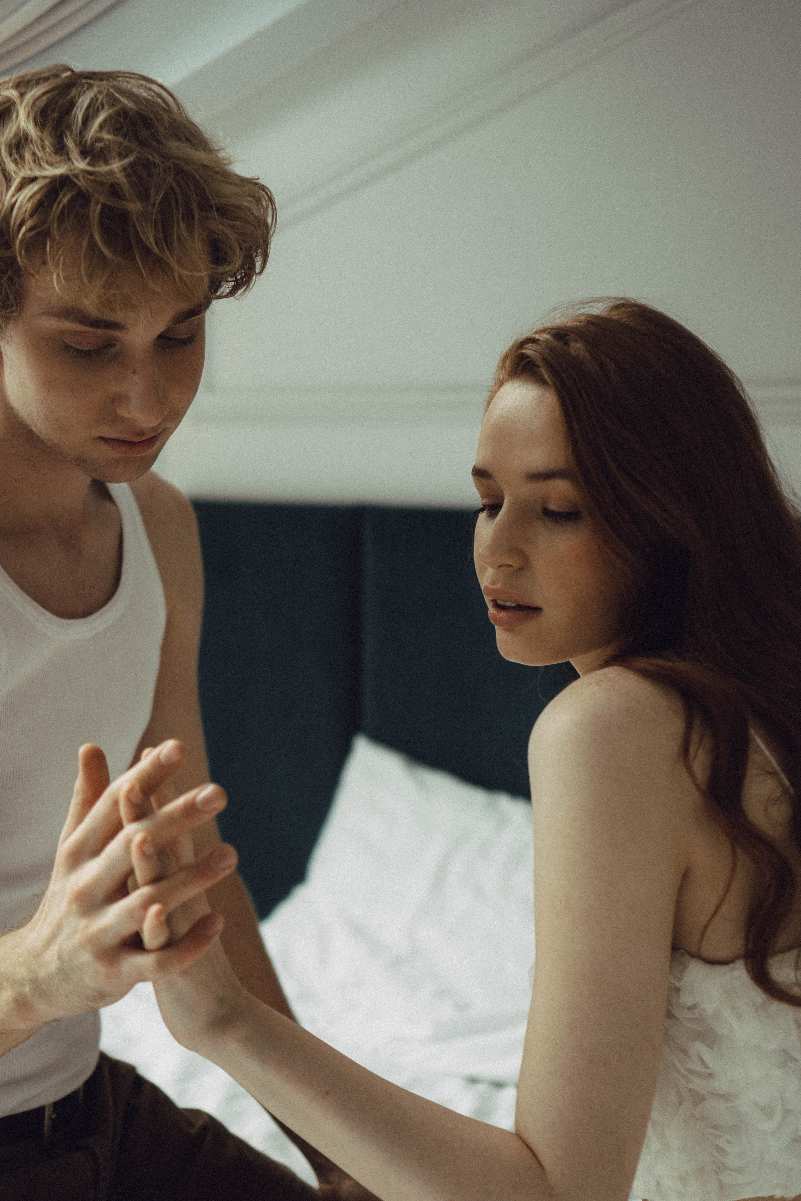 СВАДЕБНАЯ СЬЕМКА В ОТЕЛЕ. СБОРЫ ЖЕНИХА И НЕВЕСТЫ И ТАКЖЕ ТОР И ПОДГОТОВКА К ПРОГУЛКЕ. Профессиональный фотограф, Санкт-Петербург — Виктория Богомолова