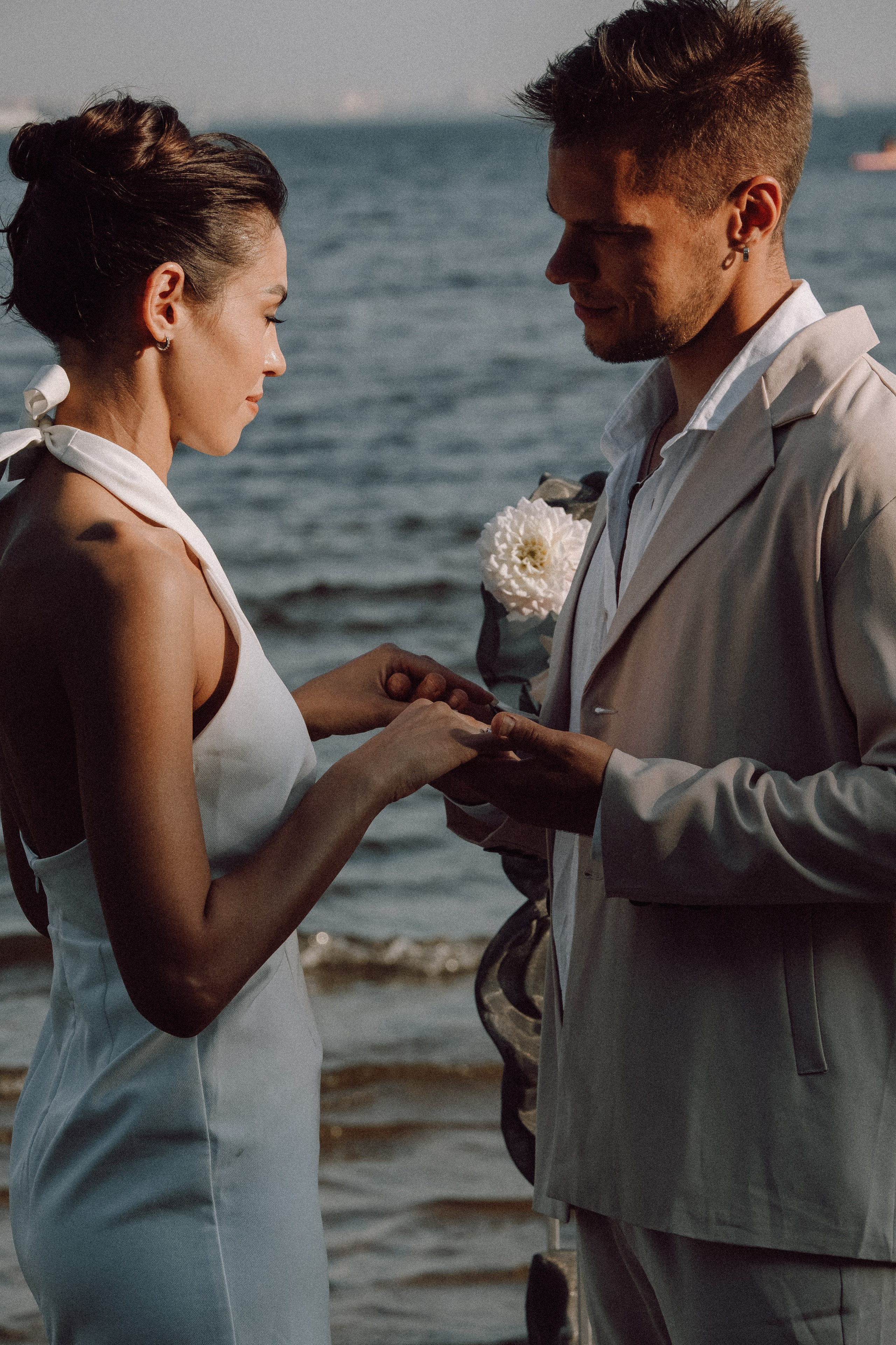СВАДЕБНАЯ ФОТОСЕССИЯ ВЫЕЗДНОЙ ЦЕРЕМОНИИ (ФИНСКИЙ ЗАЛИВ). Профессиональный фотограф, Санкт-Петербург — Виктория Богомолова
