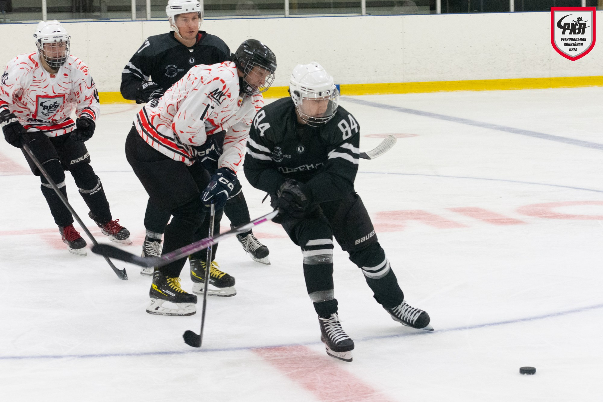 Хоккей. Фотограф Максим Буряк